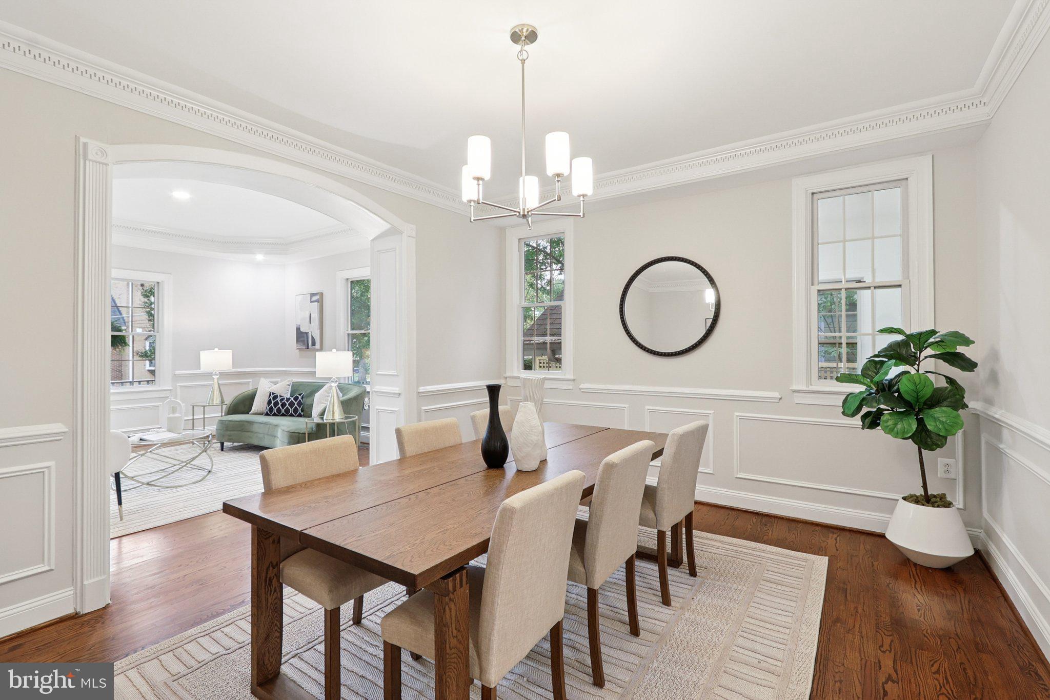 CLARENDON - Residential