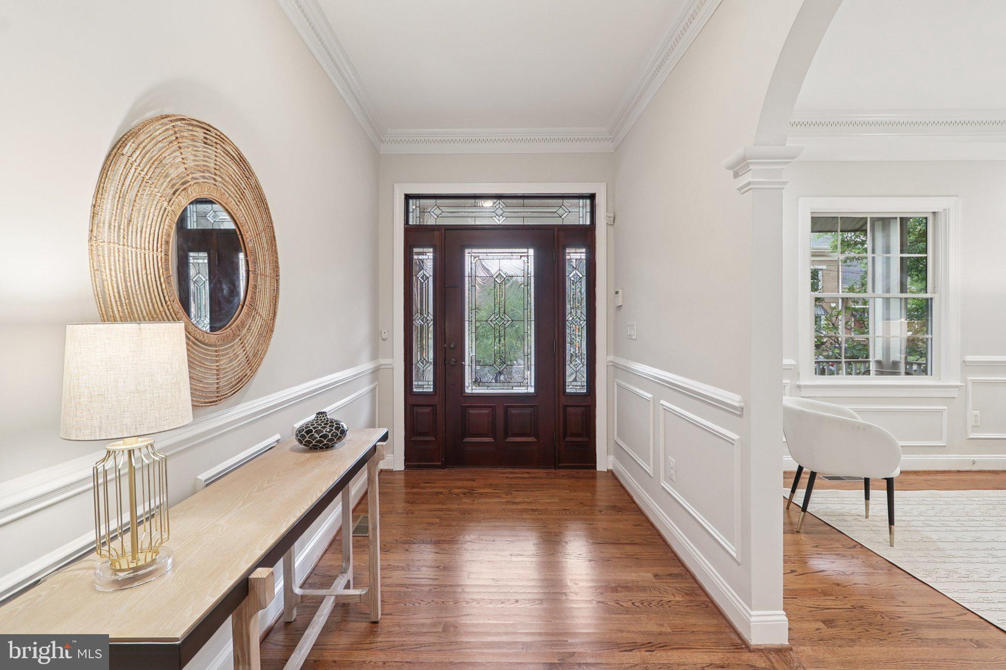 CLARENDON - Residential