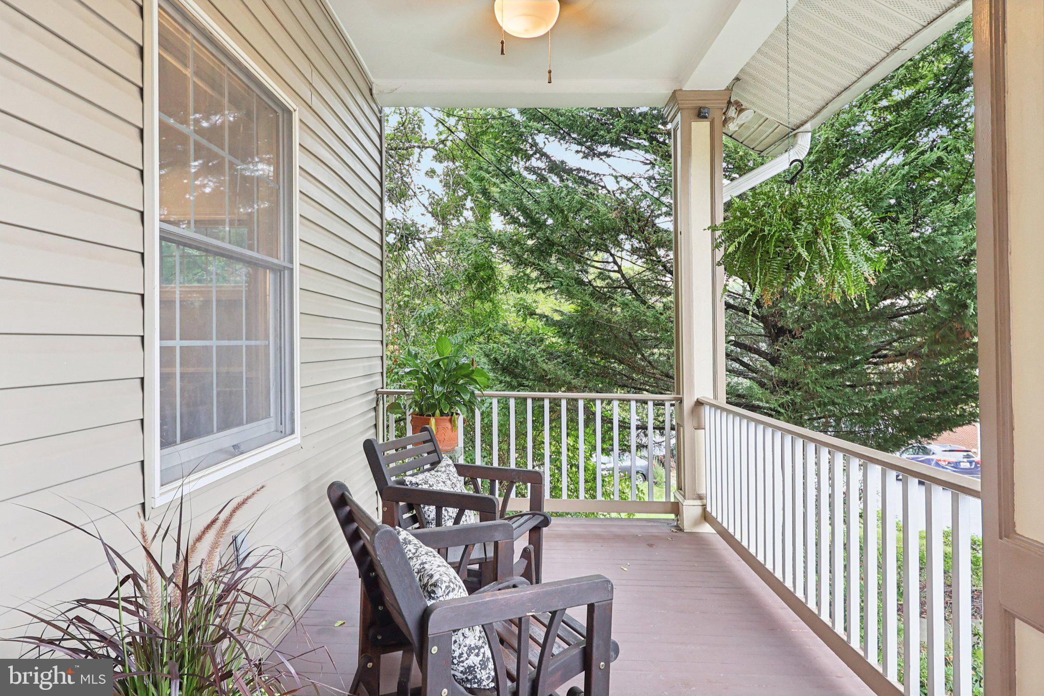 CLARENDON - Residential