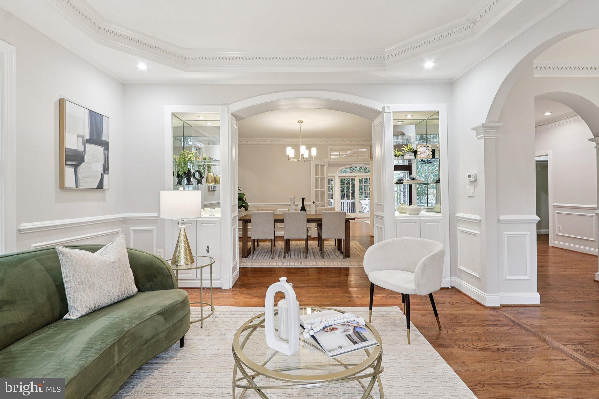 CLARENDON - Residential