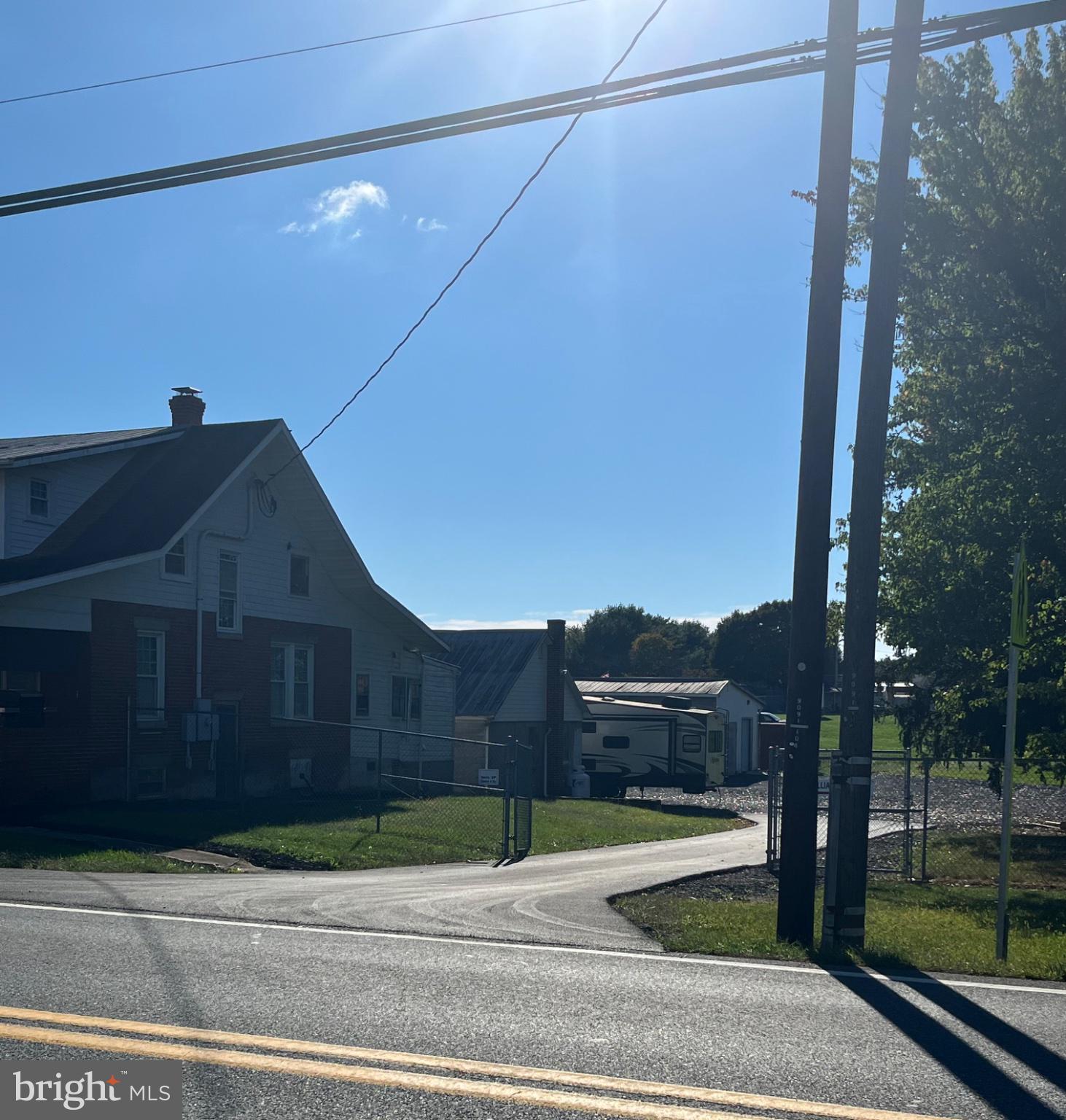 9440 WILLIAMSPORT PIKE