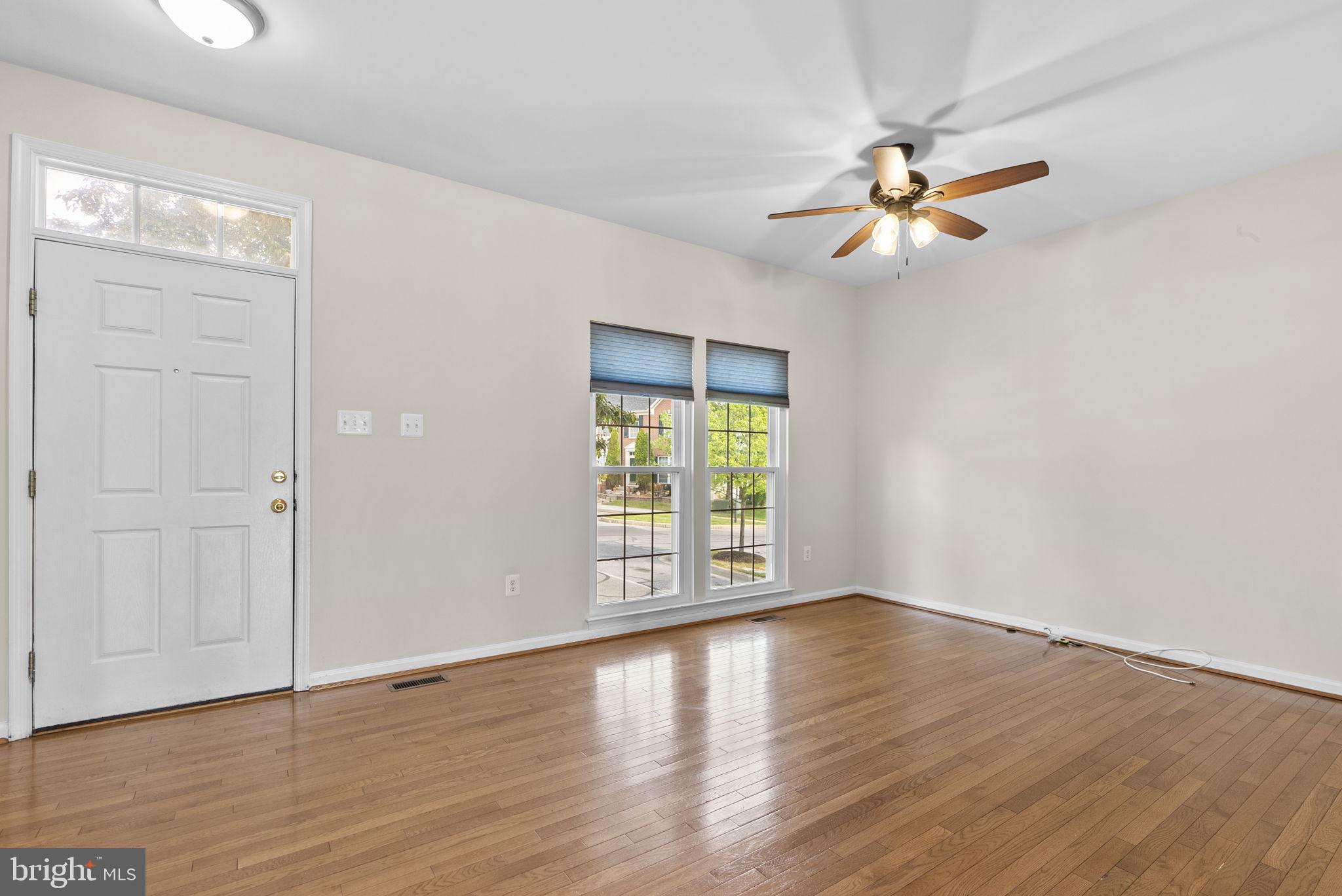WELLINGTON TRACE - Residential