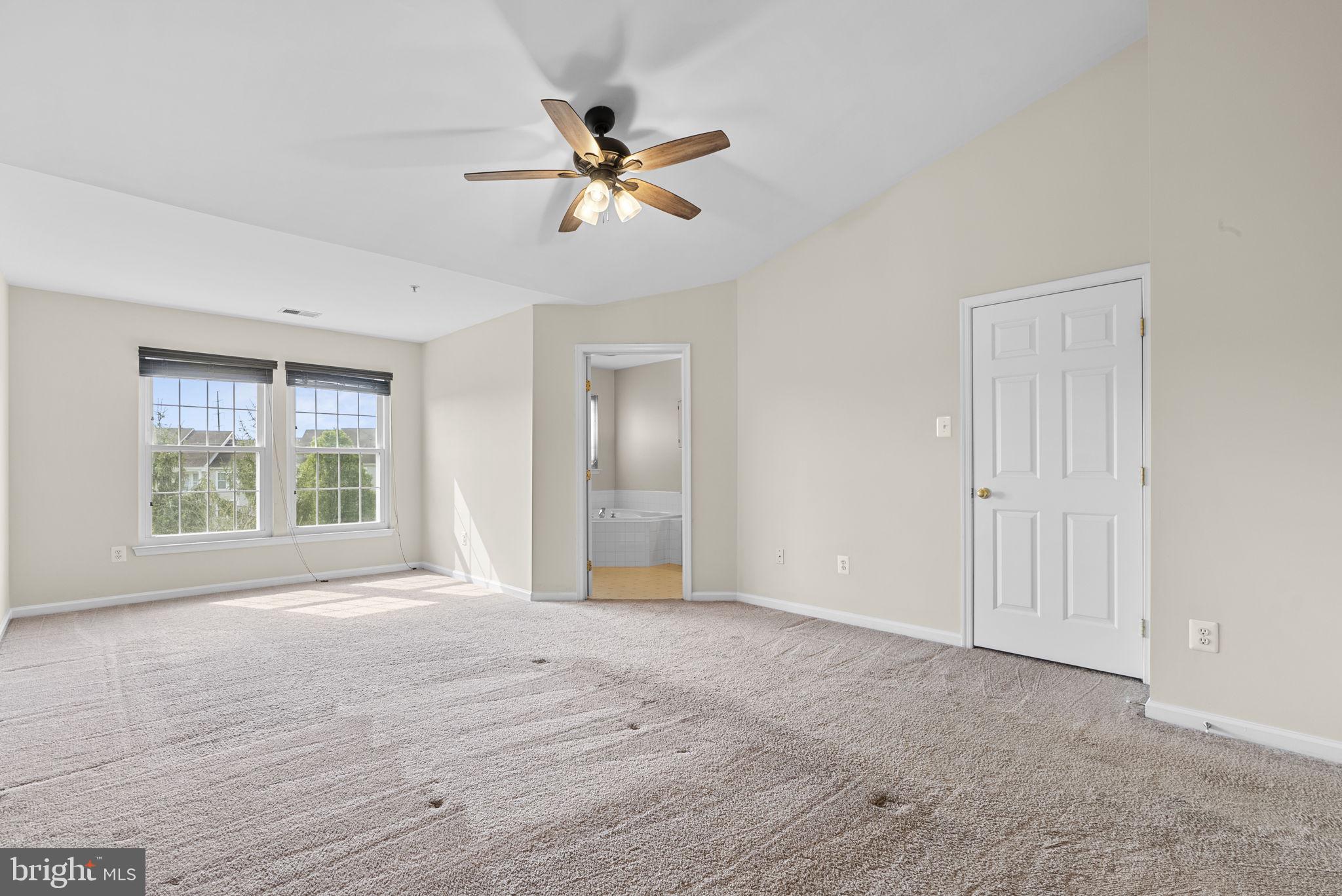 WELLINGTON TRACE - Residential