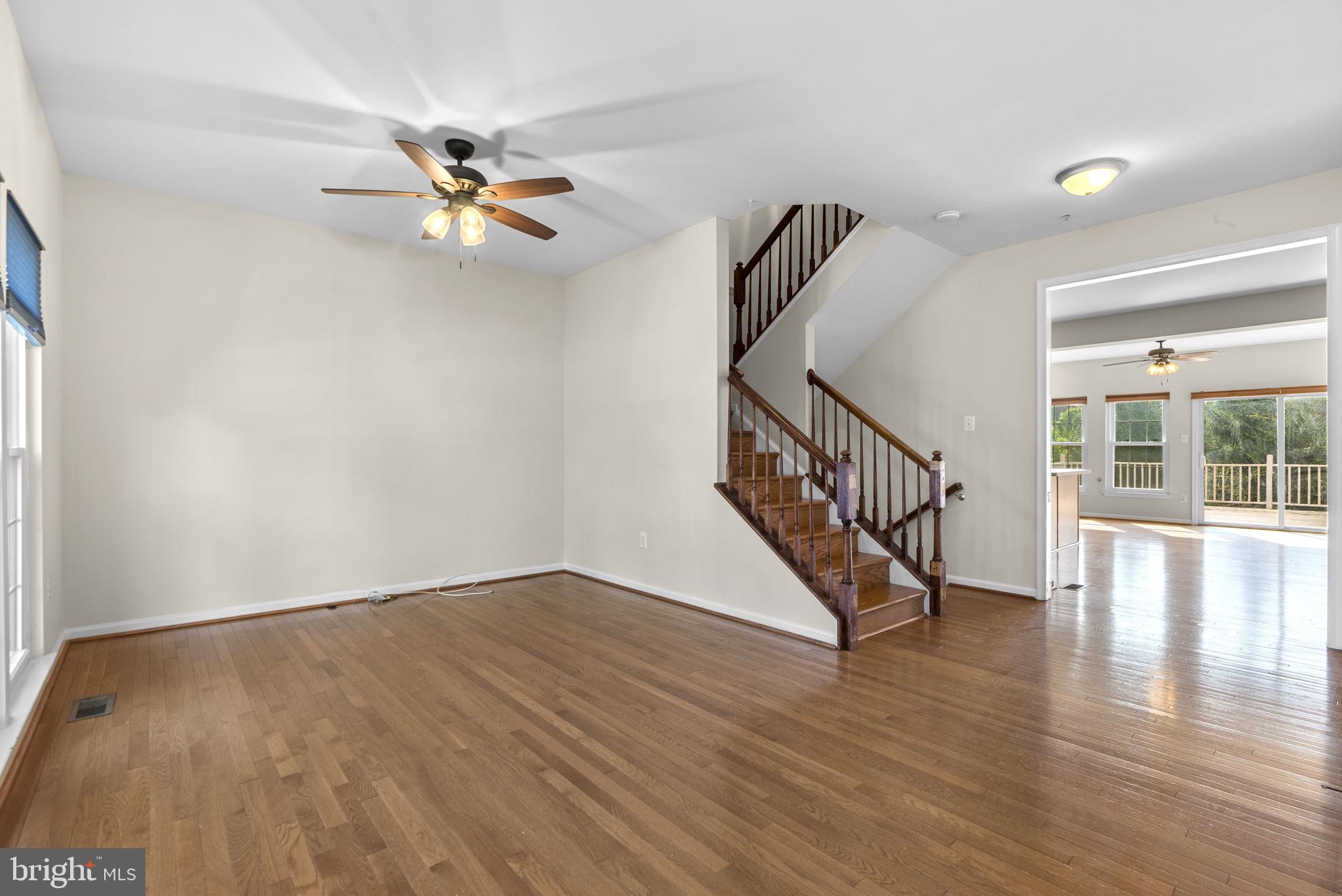 WELLINGTON TRACE - Residential