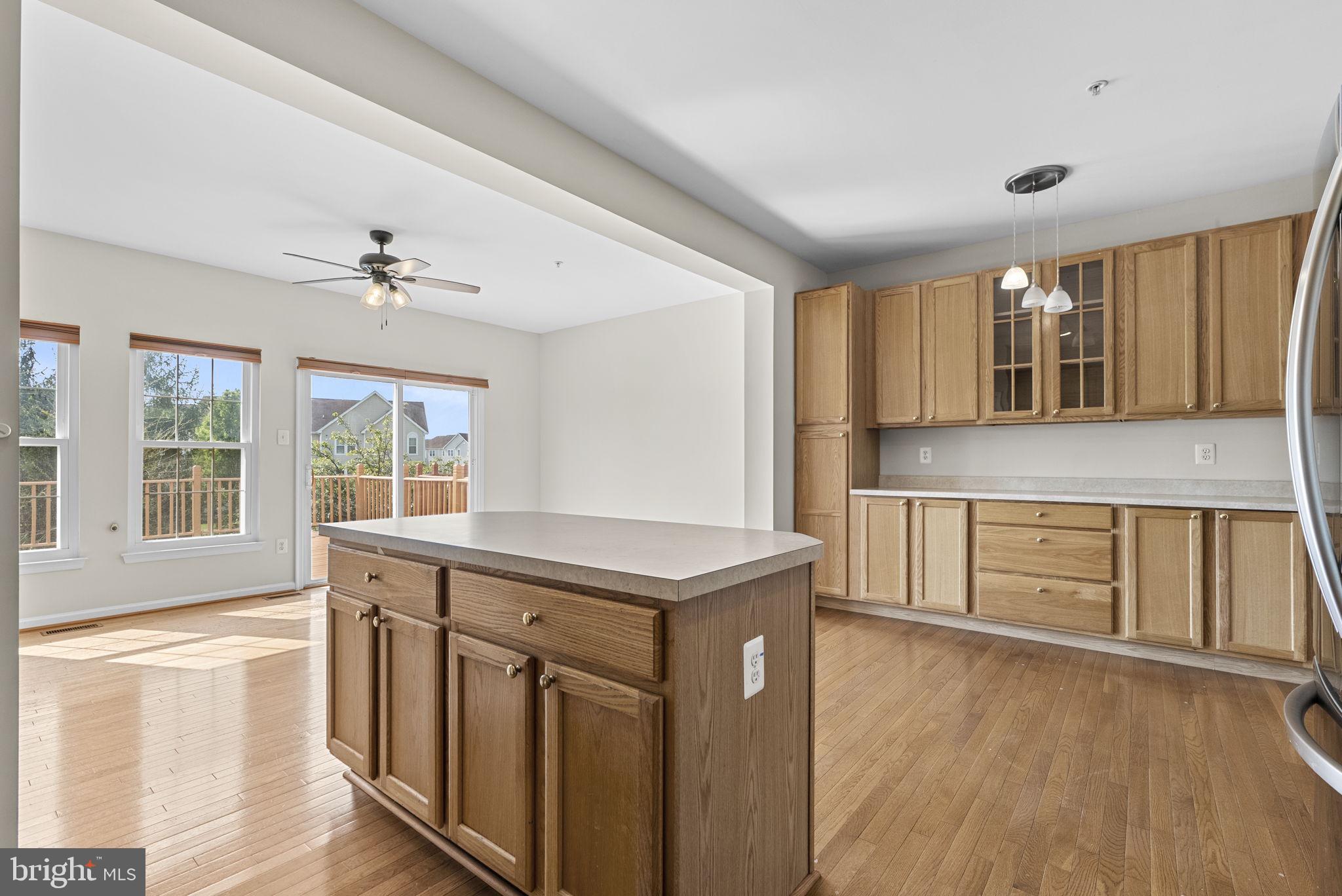 WELLINGTON TRACE - Residential