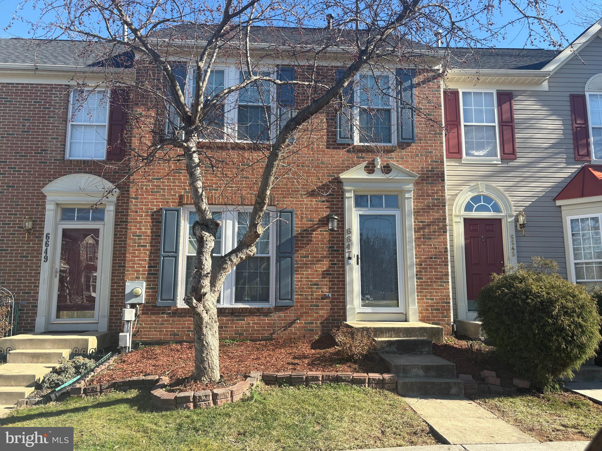WELLINGTON TRACE - Residential