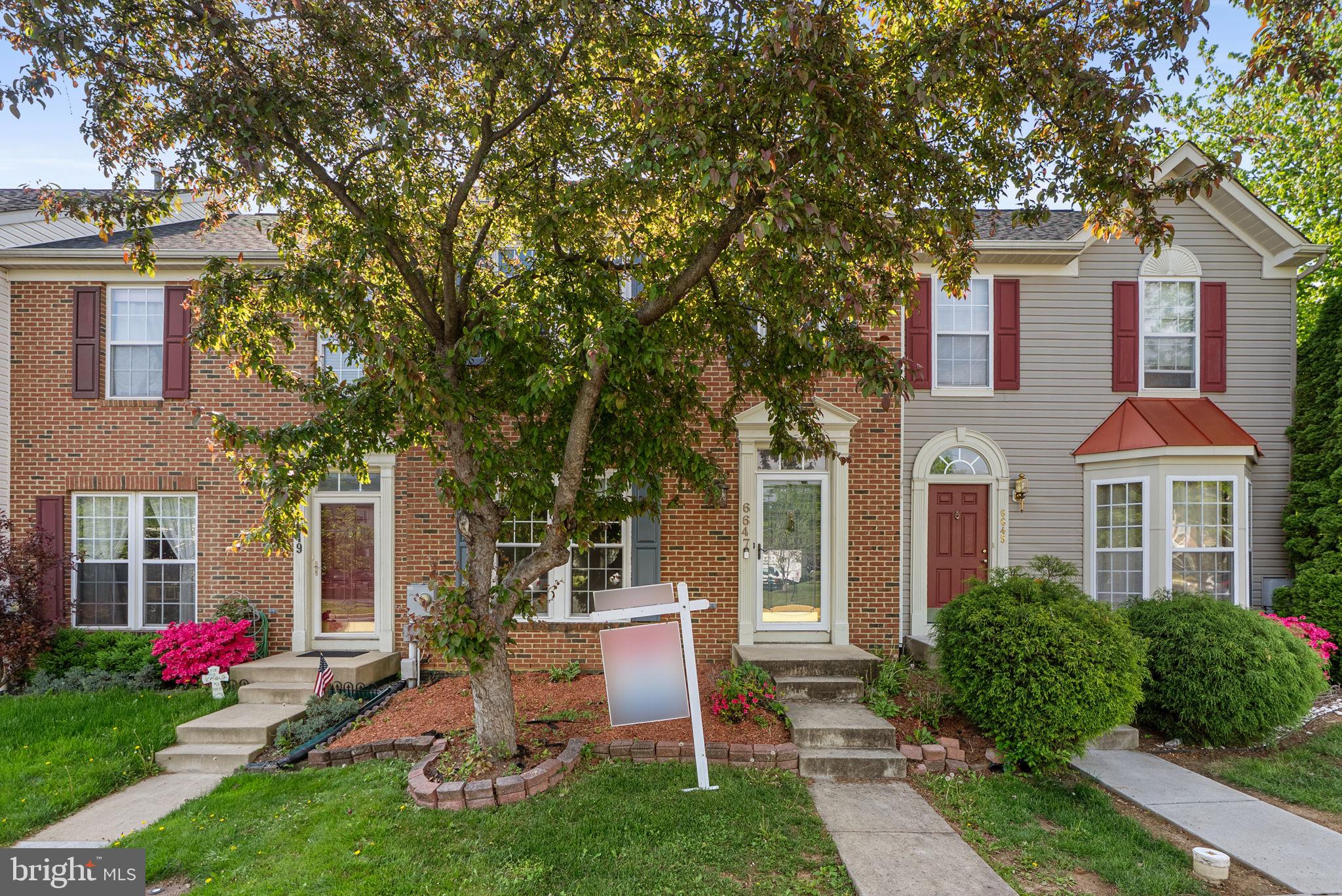 WELLINGTON TRACE - Residential