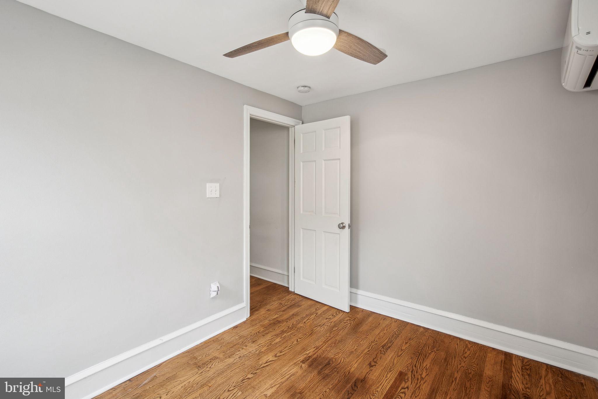 PASSYUNK SQUARE - Residential