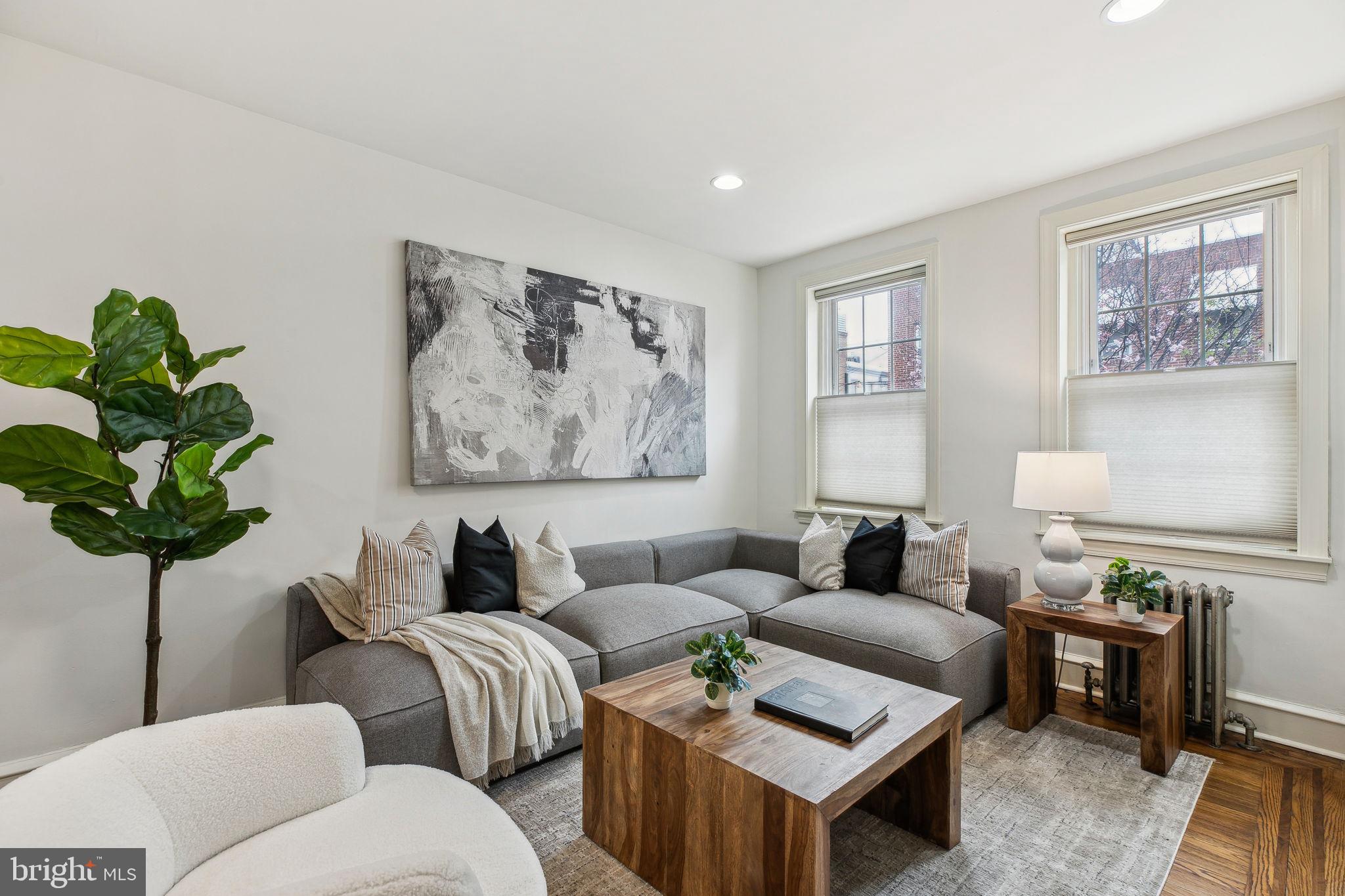 PASSYUNK SQUARE - Residential