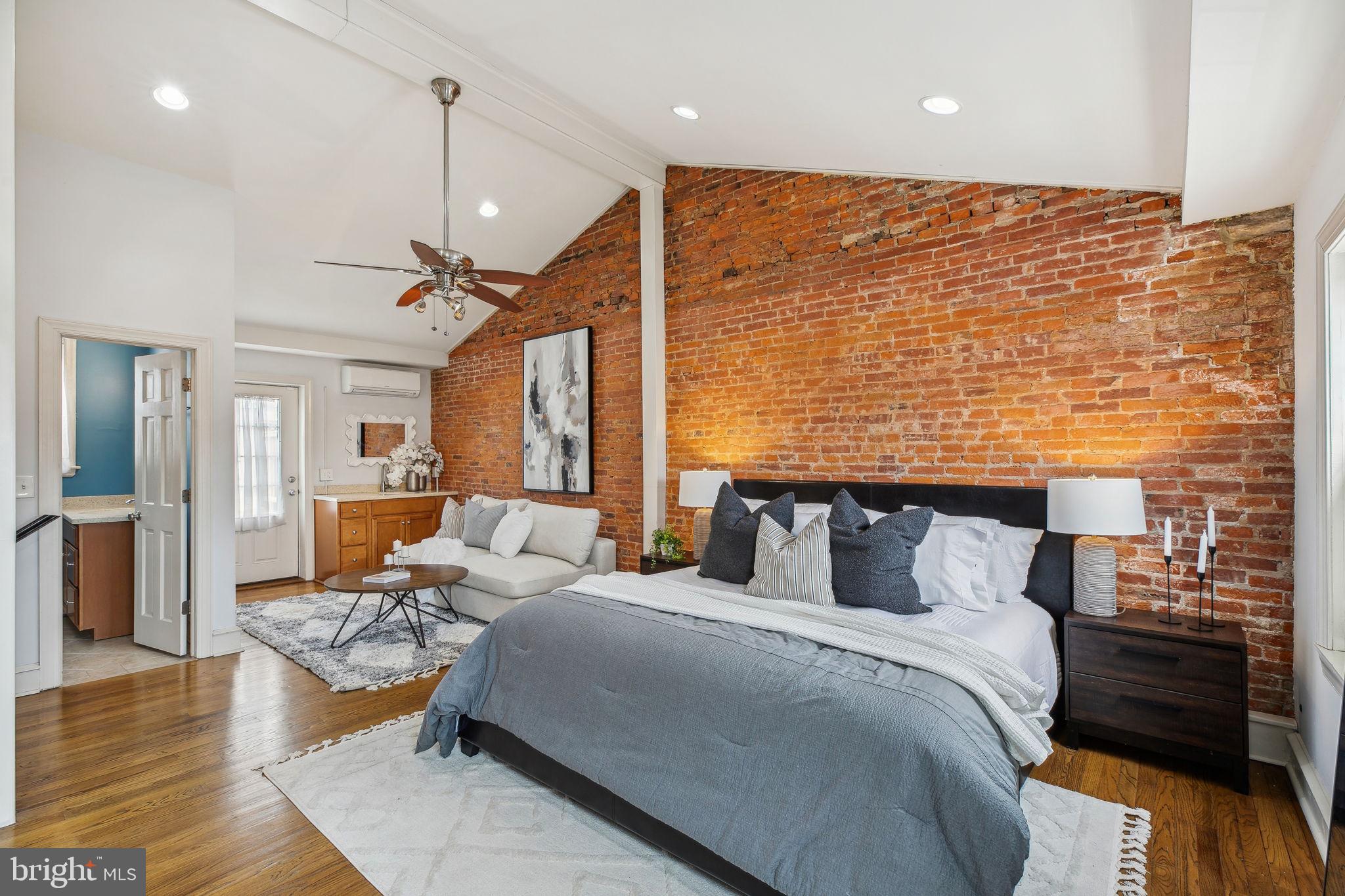 PASSYUNK SQUARE - Residential