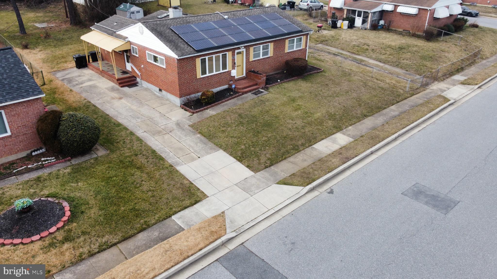 WINDSOR  MILL - Residential