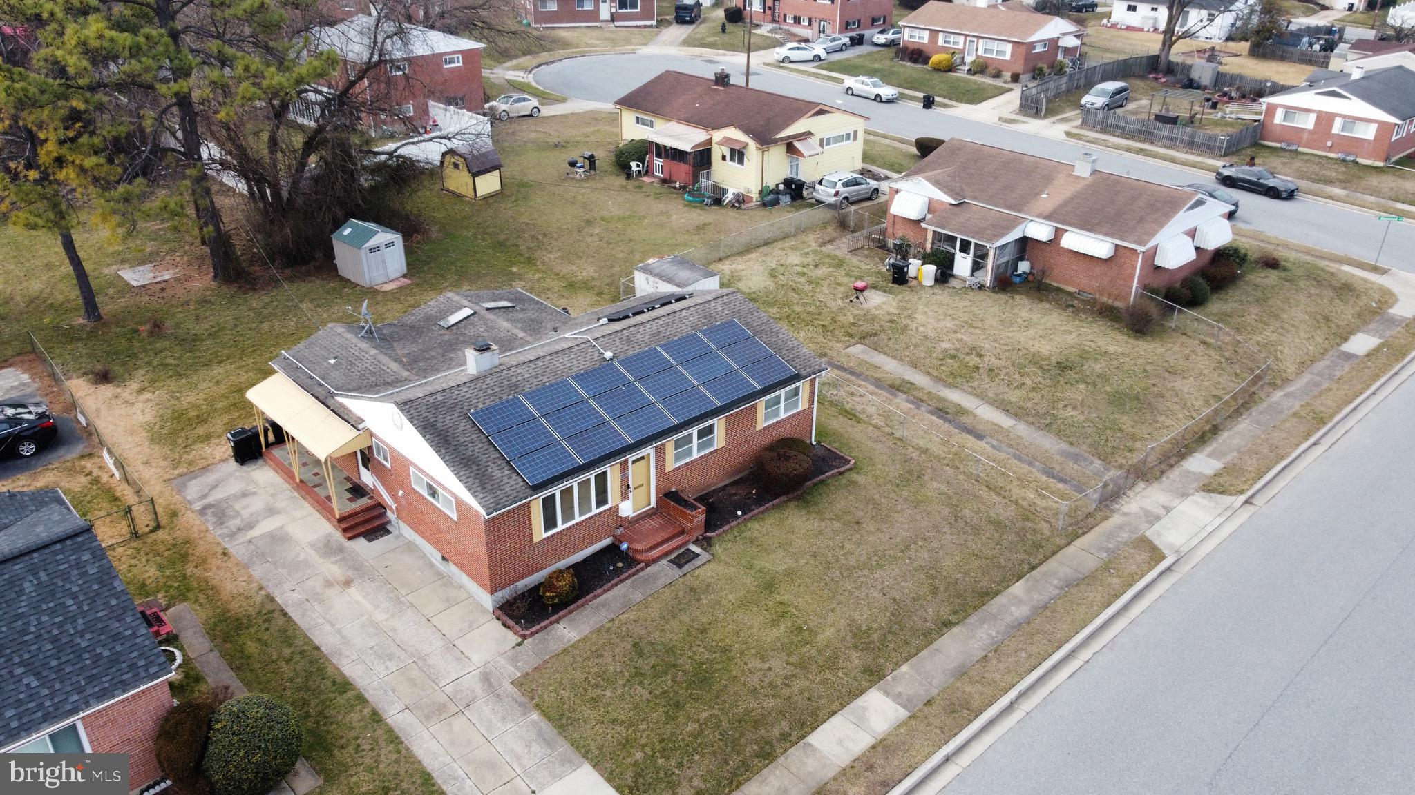 WINDSOR  MILL - Residential