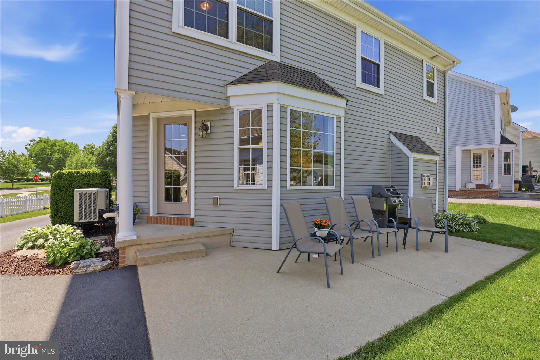 KISSEL HILL COMMONS - Residential