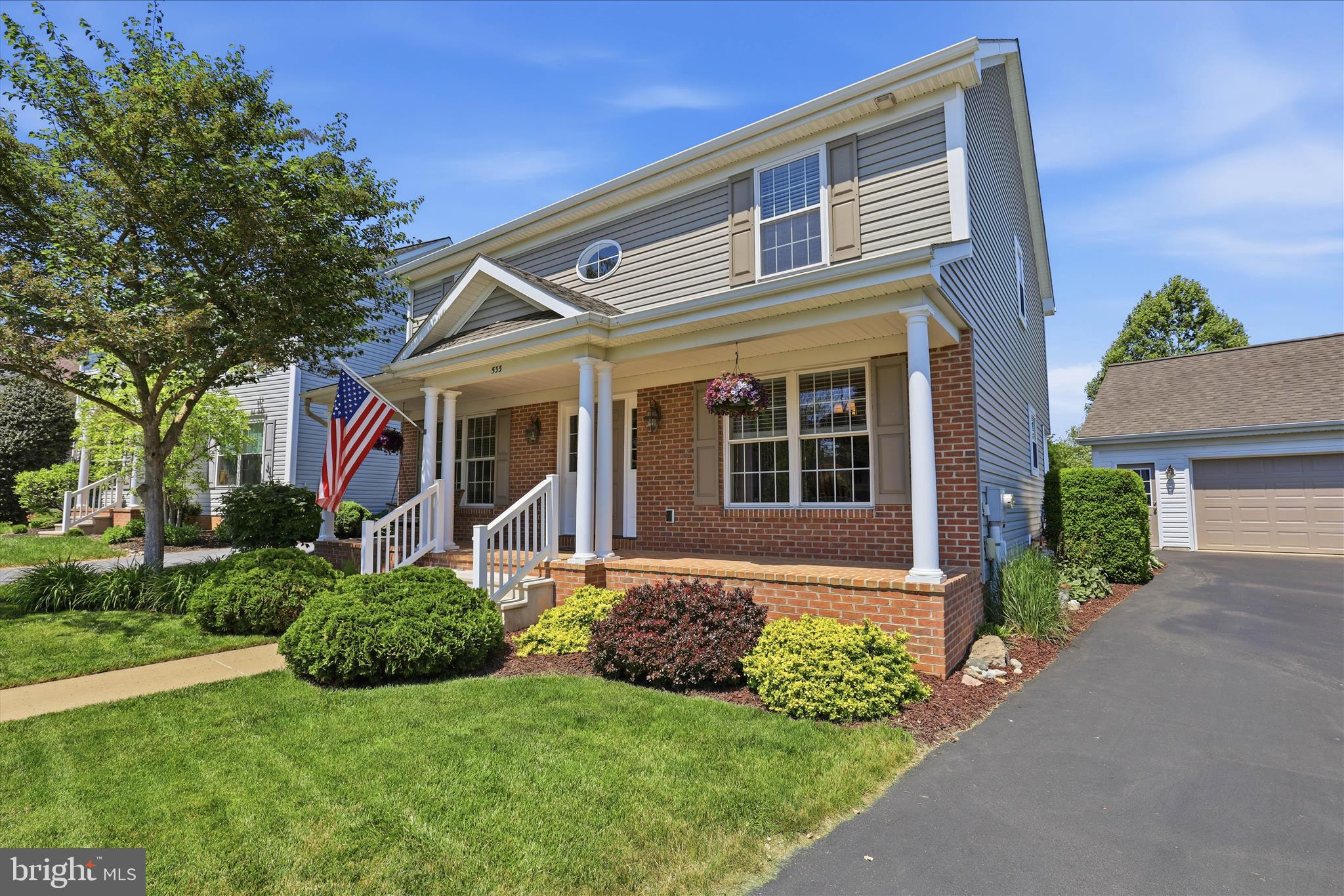 KISSEL HILL COMMONS - Residential