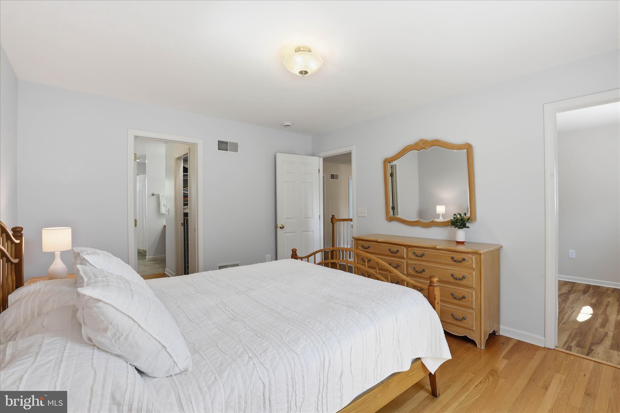 KISSEL HILL COMMONS - Residential