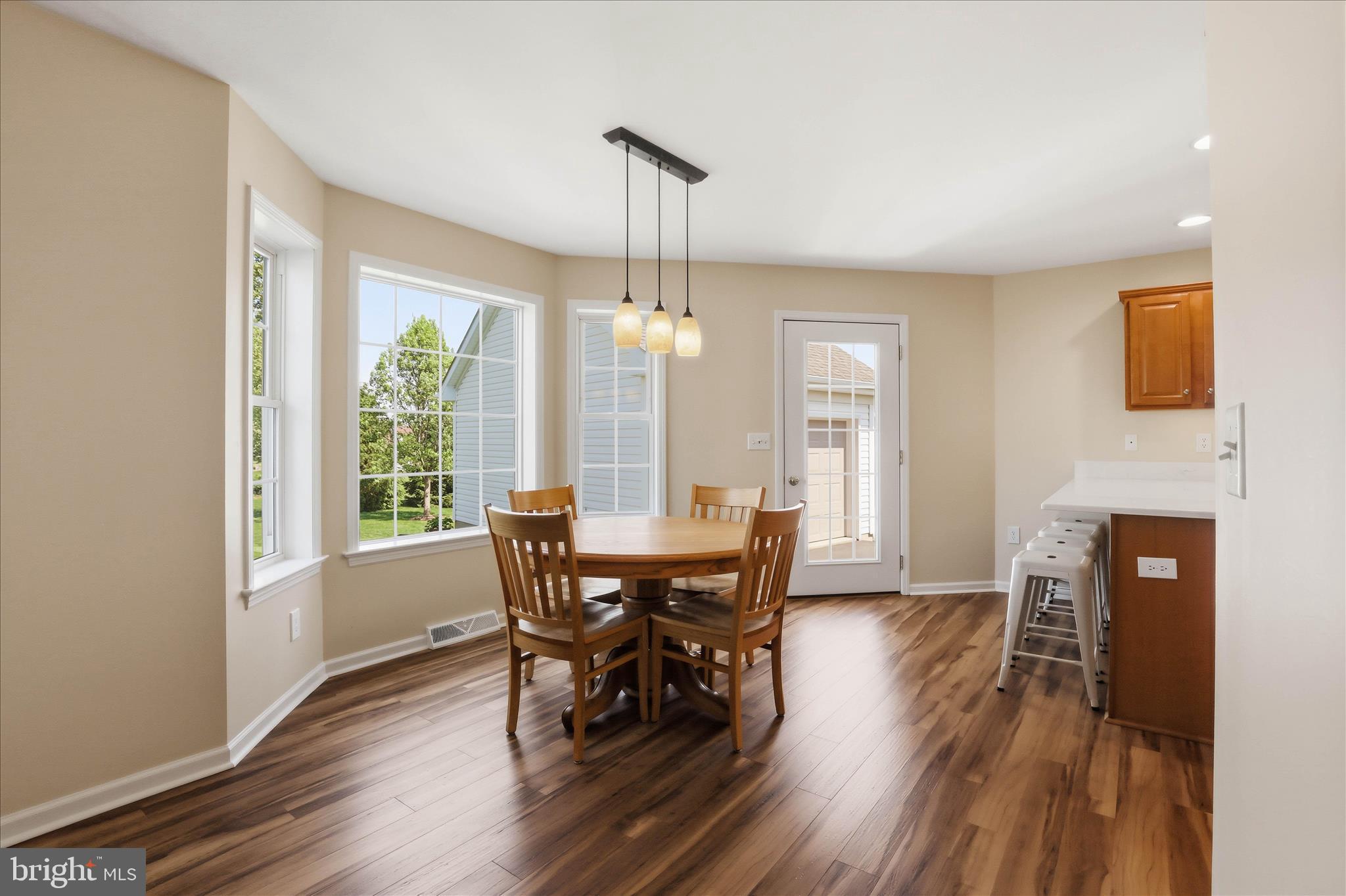 KISSEL HILL COMMONS - Residential