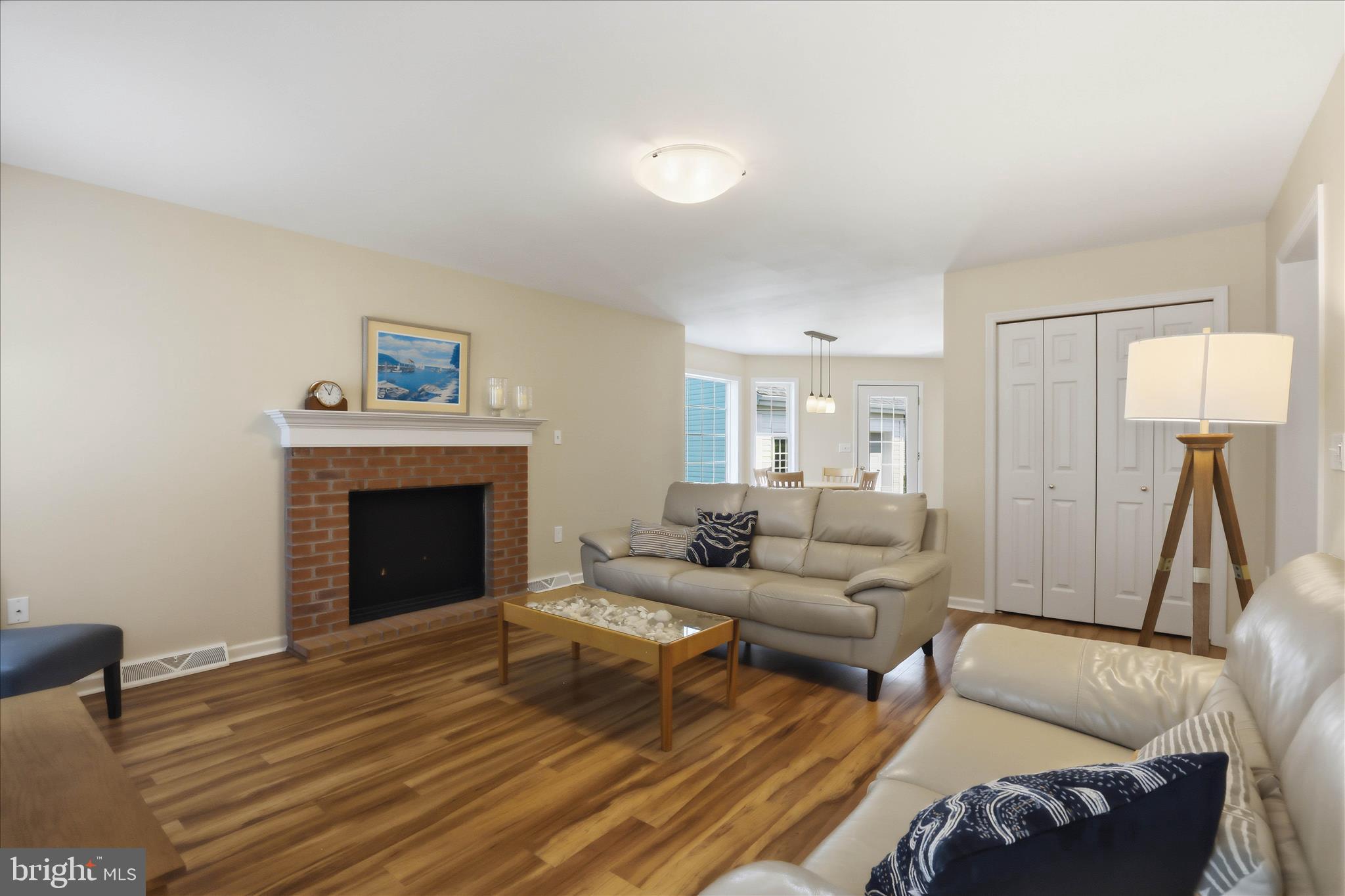KISSEL HILL COMMONS - Residential