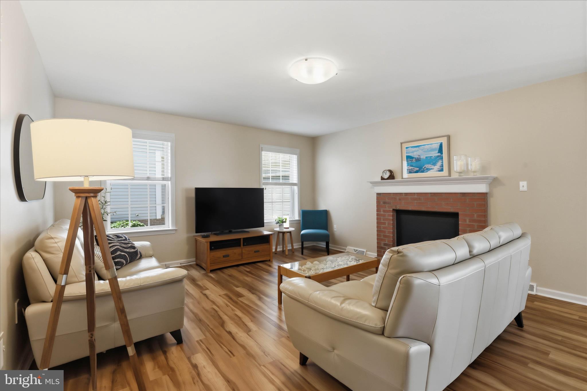 KISSEL HILL COMMONS - Residential