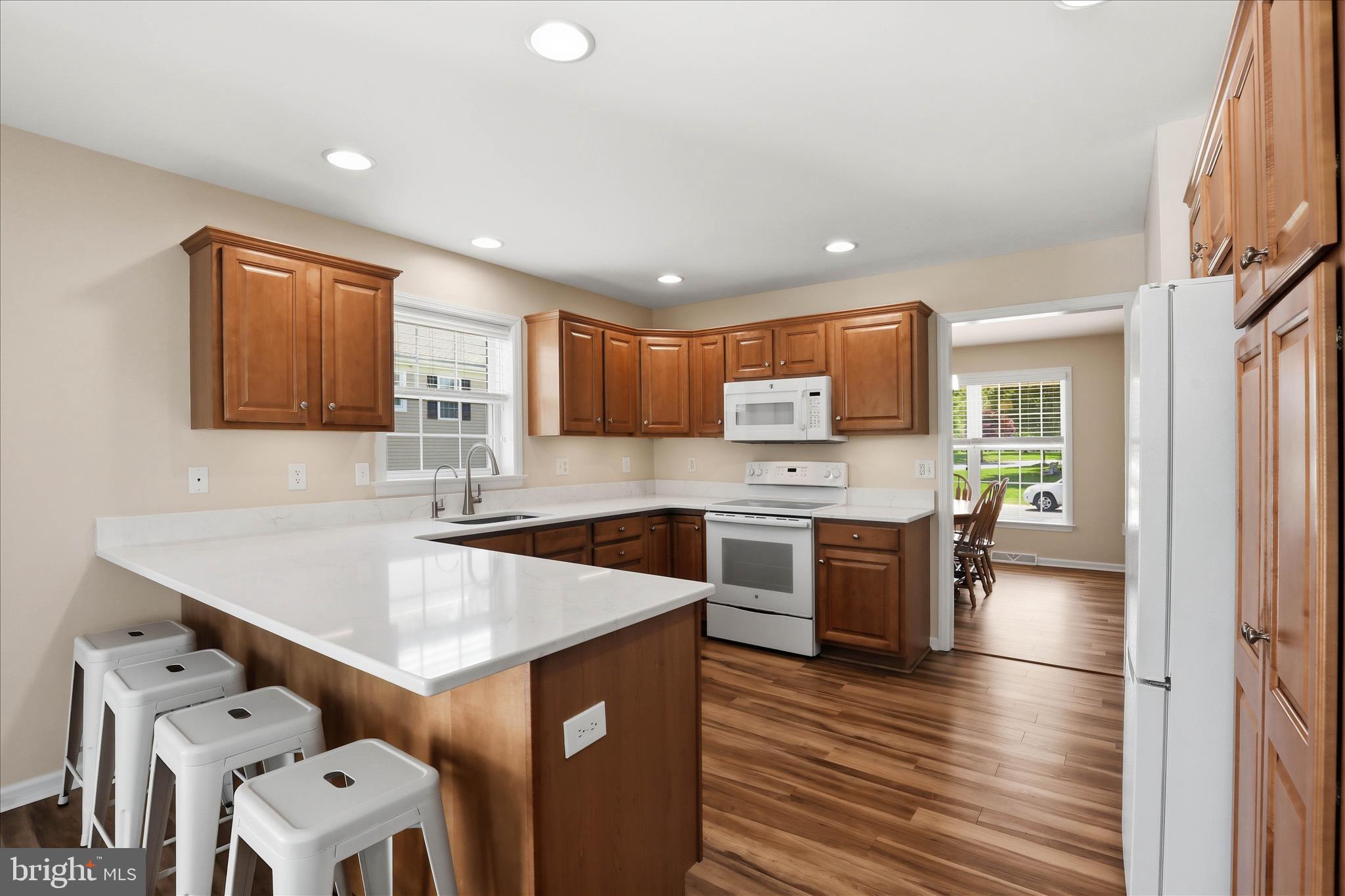 KISSEL HILL COMMONS - Residential