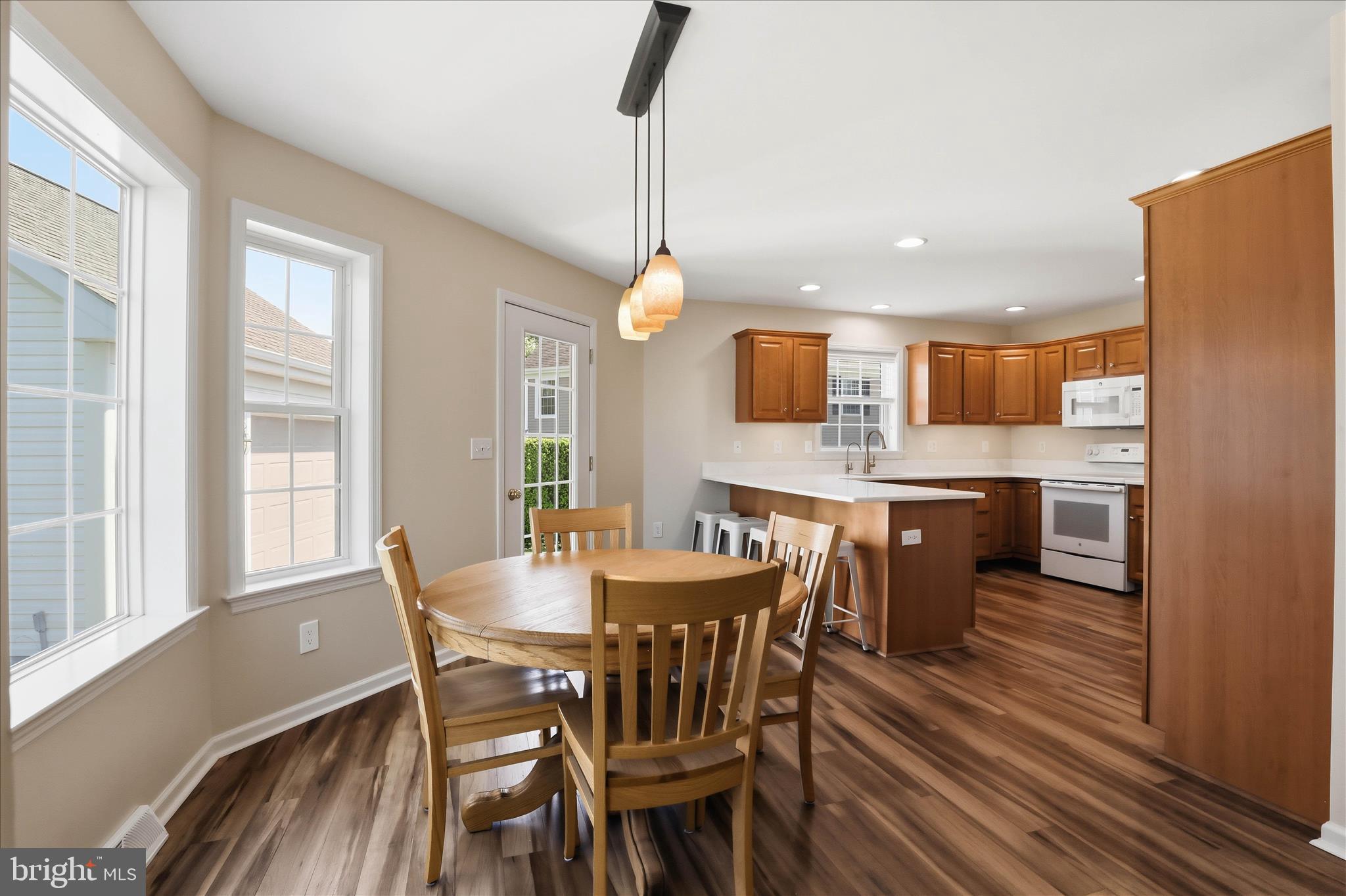 KISSEL HILL COMMONS - Residential