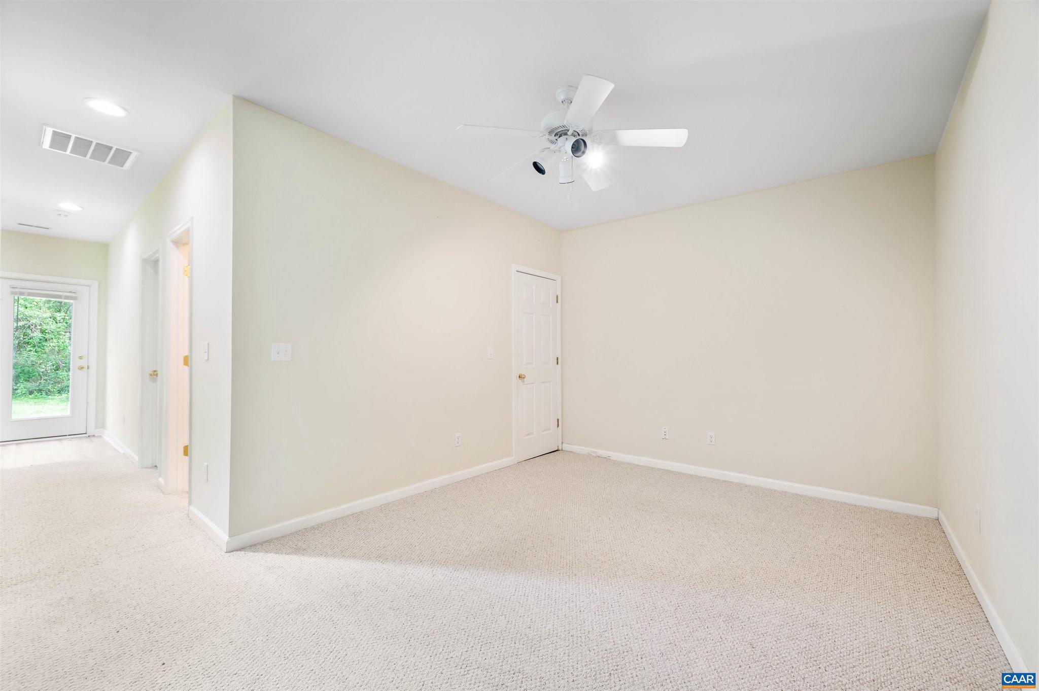 WEBLAND PARK CONDOS - Residential