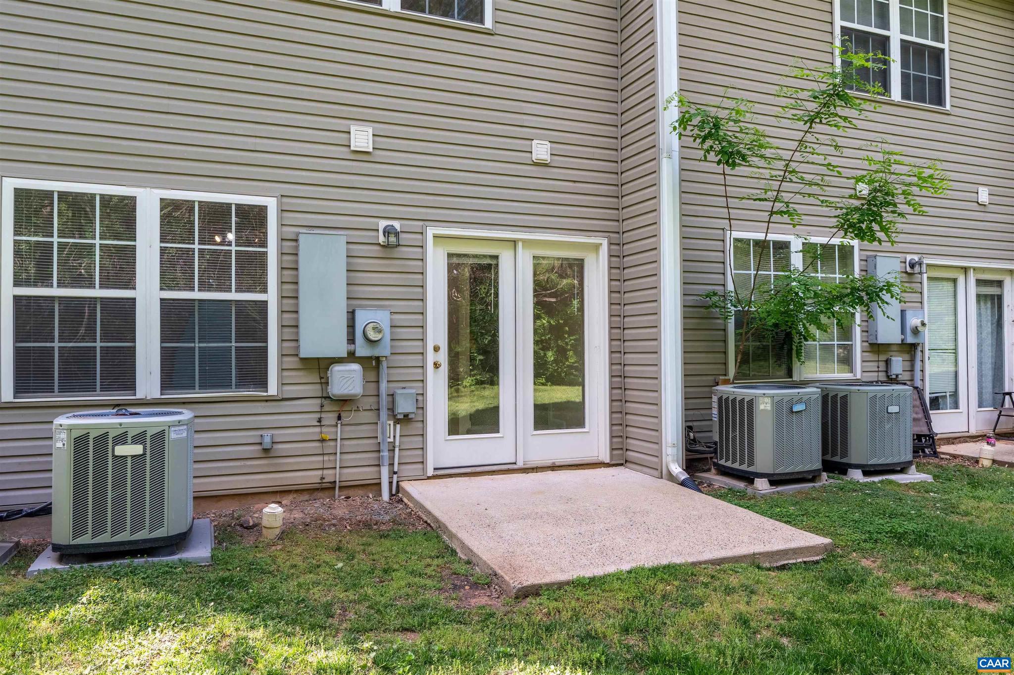 WEBLAND PARK CONDOS - Residential