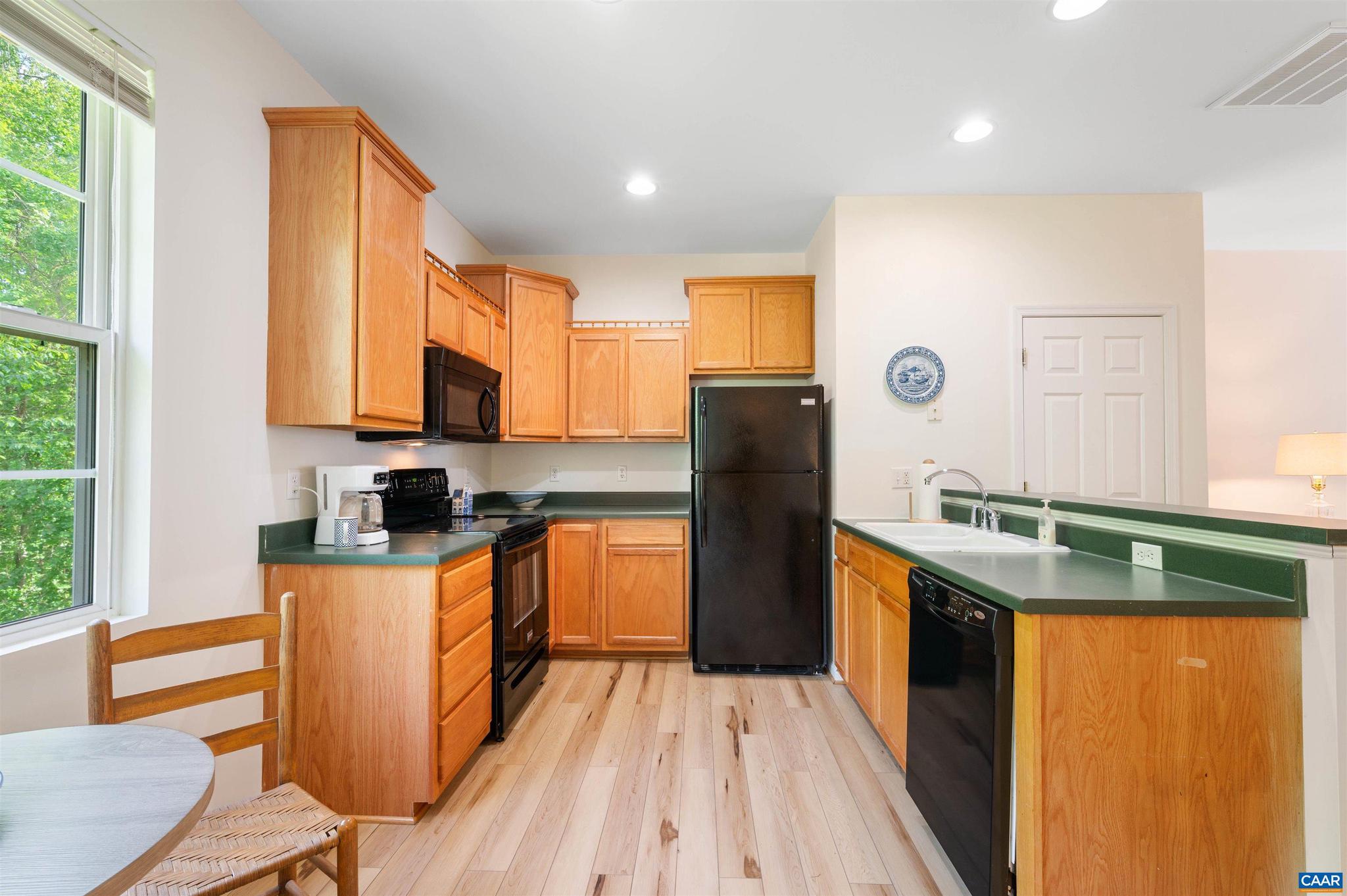 WEBLAND PARK CONDOS - Residential