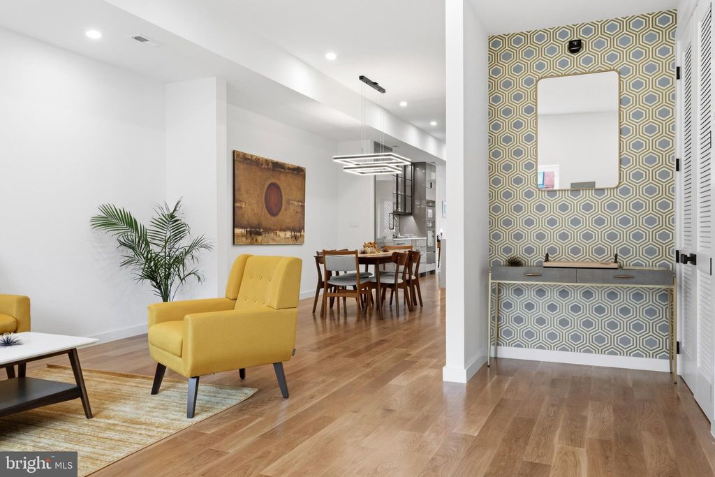 Photo of 1203 G Street NE, WASHINGTON, DC 20002 (MLS # DCDC2249362)