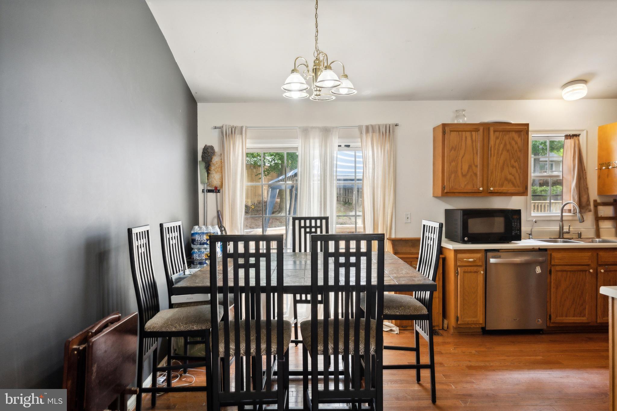 HICKORY RIDGE - Residential