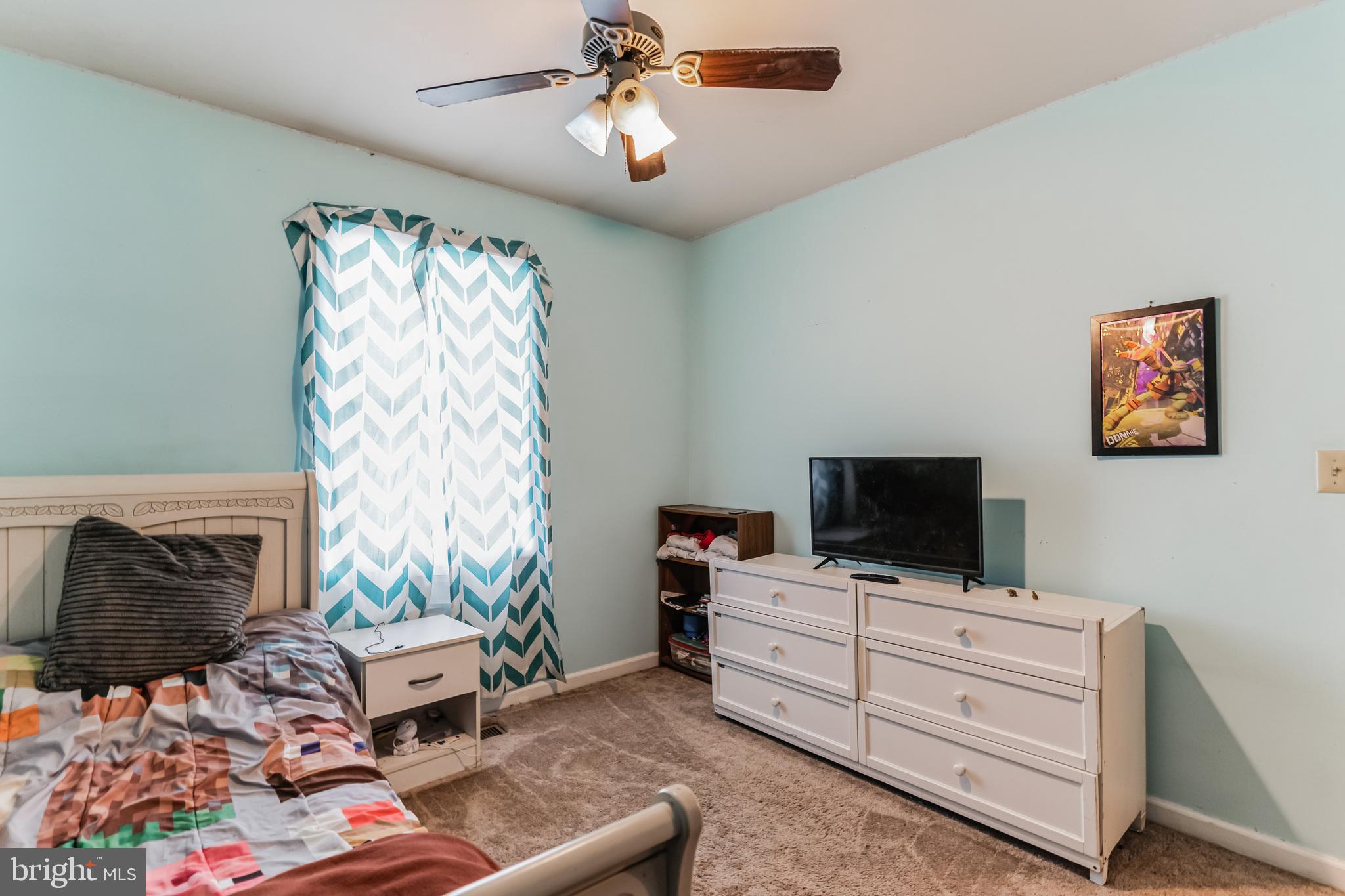 HICKORY RIDGE - Residential