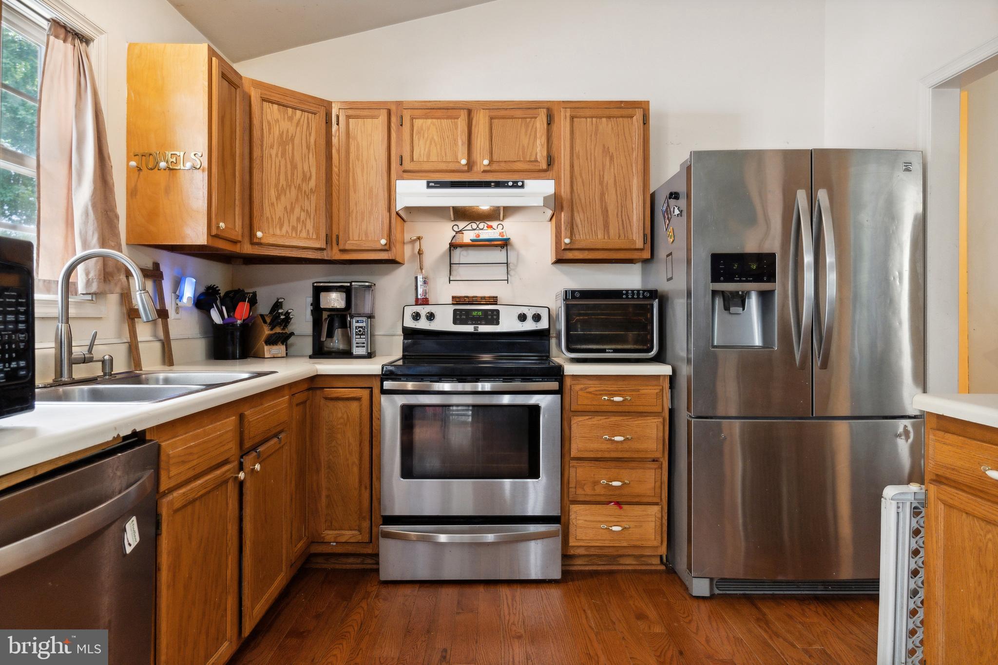 HICKORY RIDGE - Residential