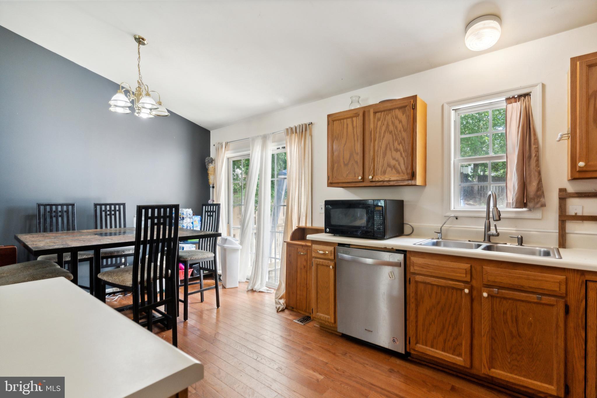 HICKORY RIDGE - Residential