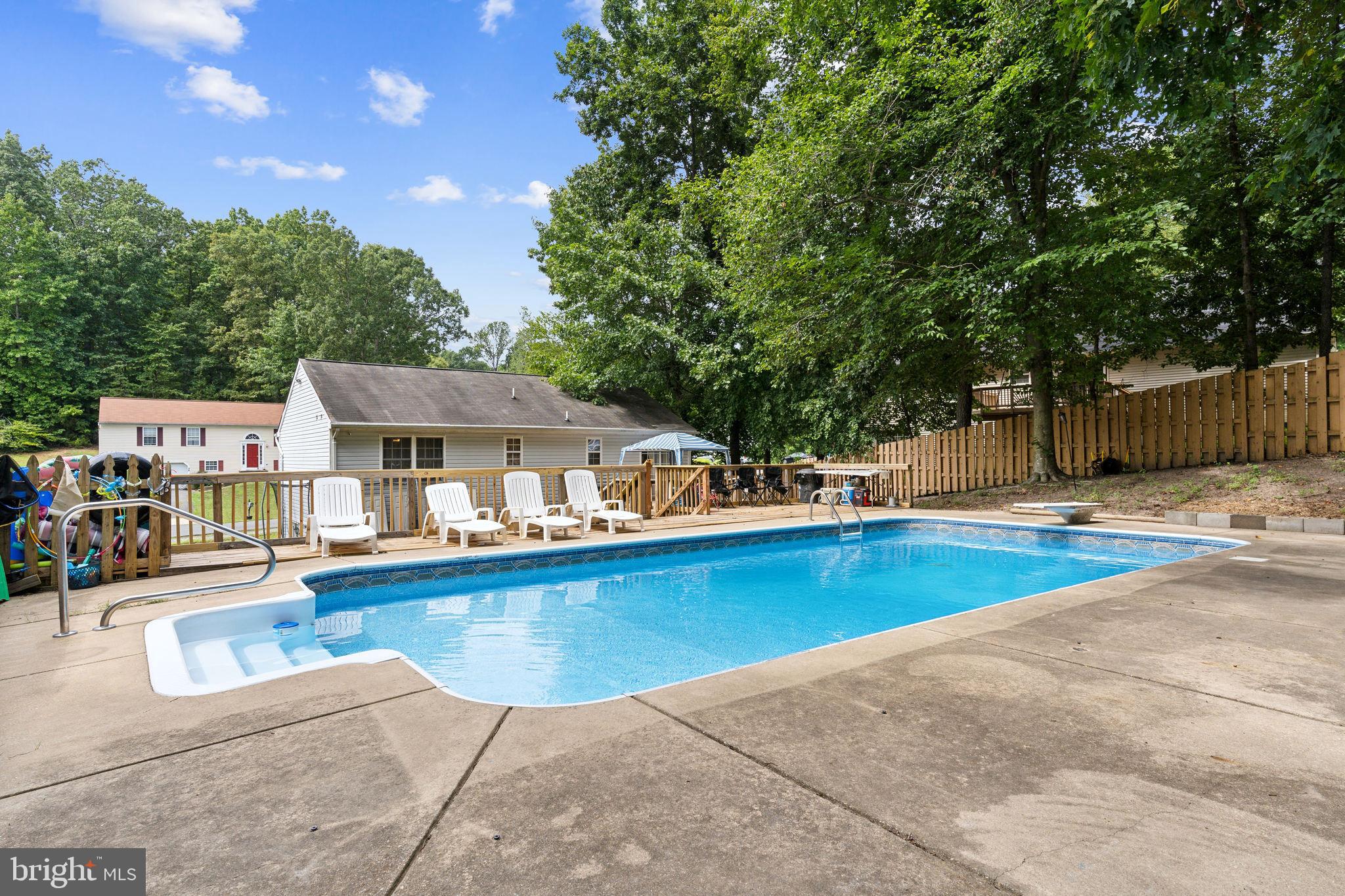 HICKORY RIDGE - Residential