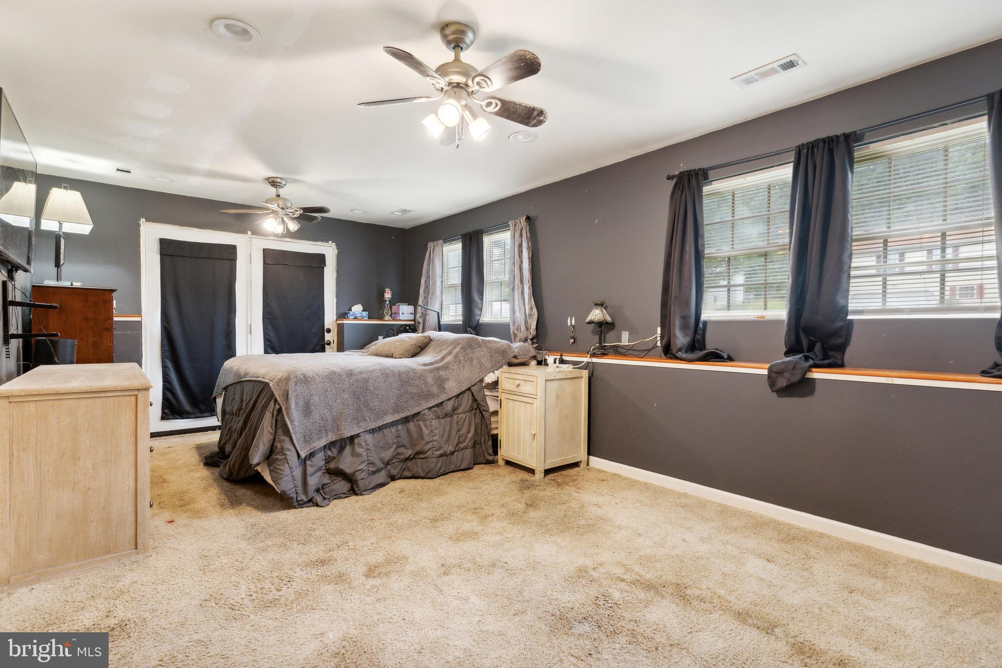 HICKORY RIDGE - Residential