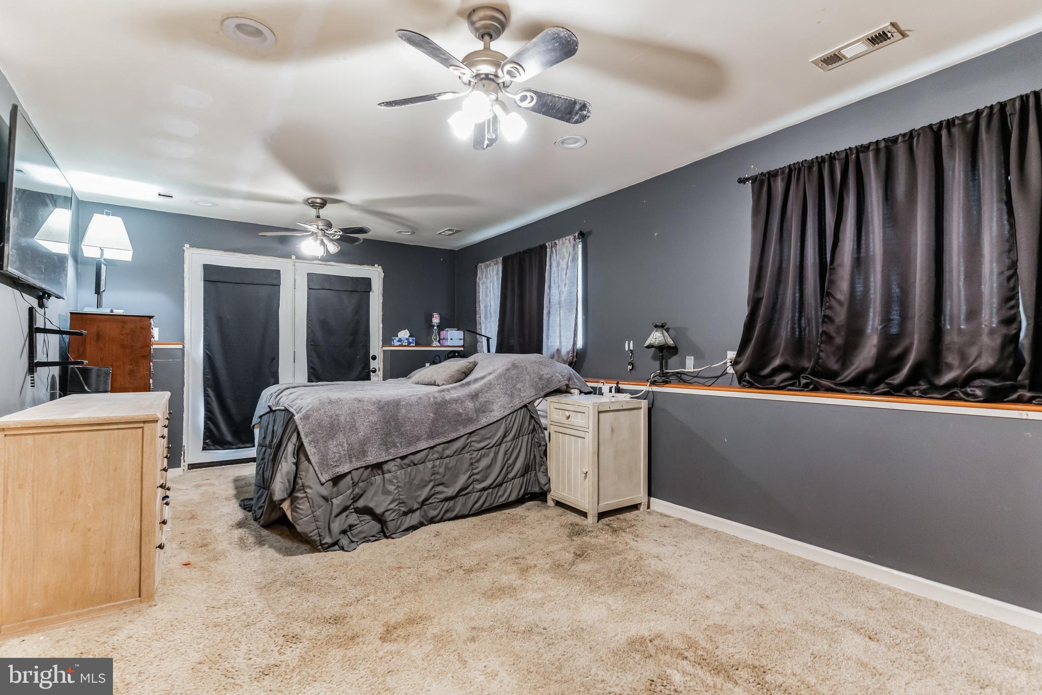 HICKORY RIDGE - Residential