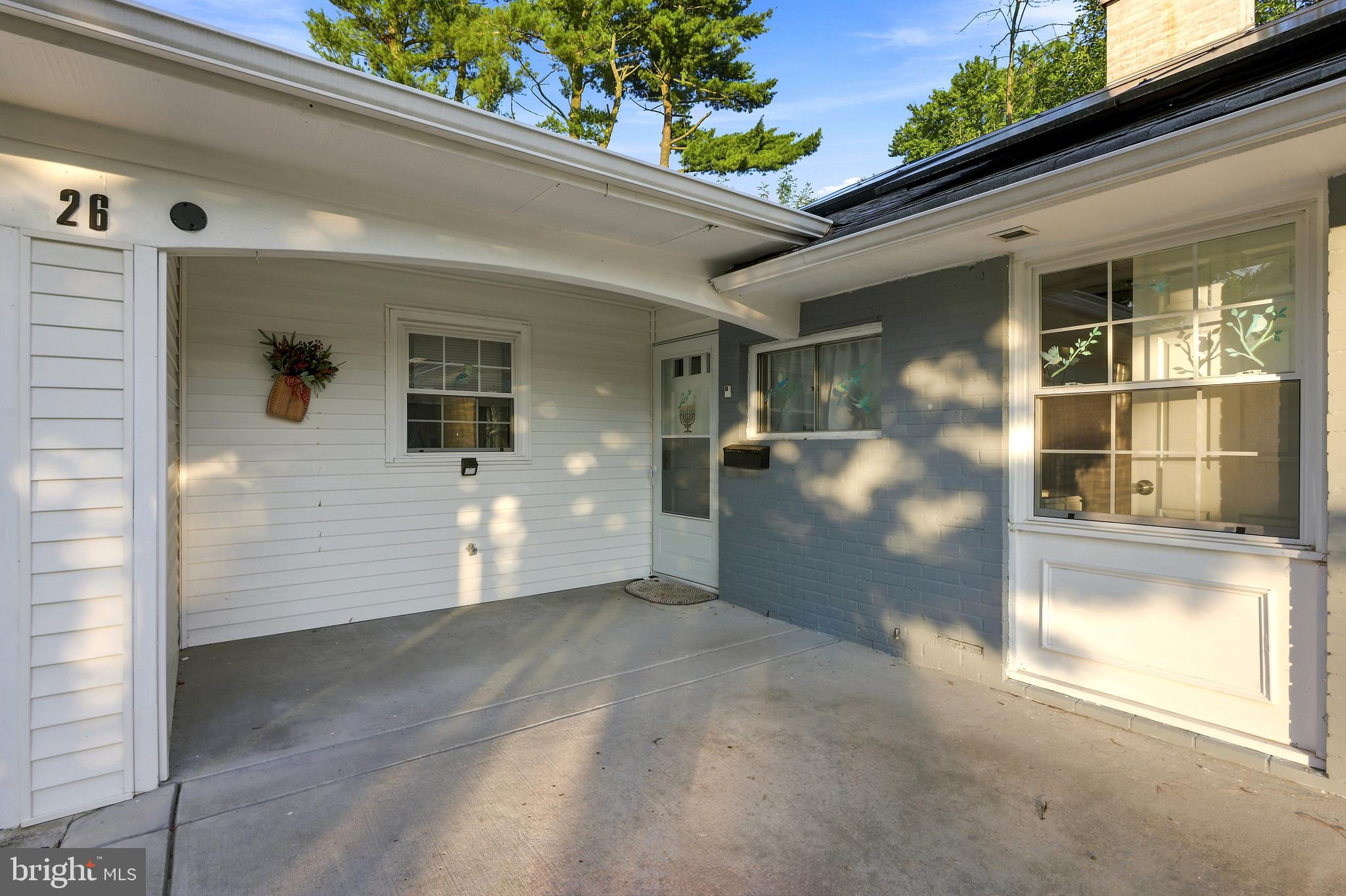 26 BAYBERRY LANE