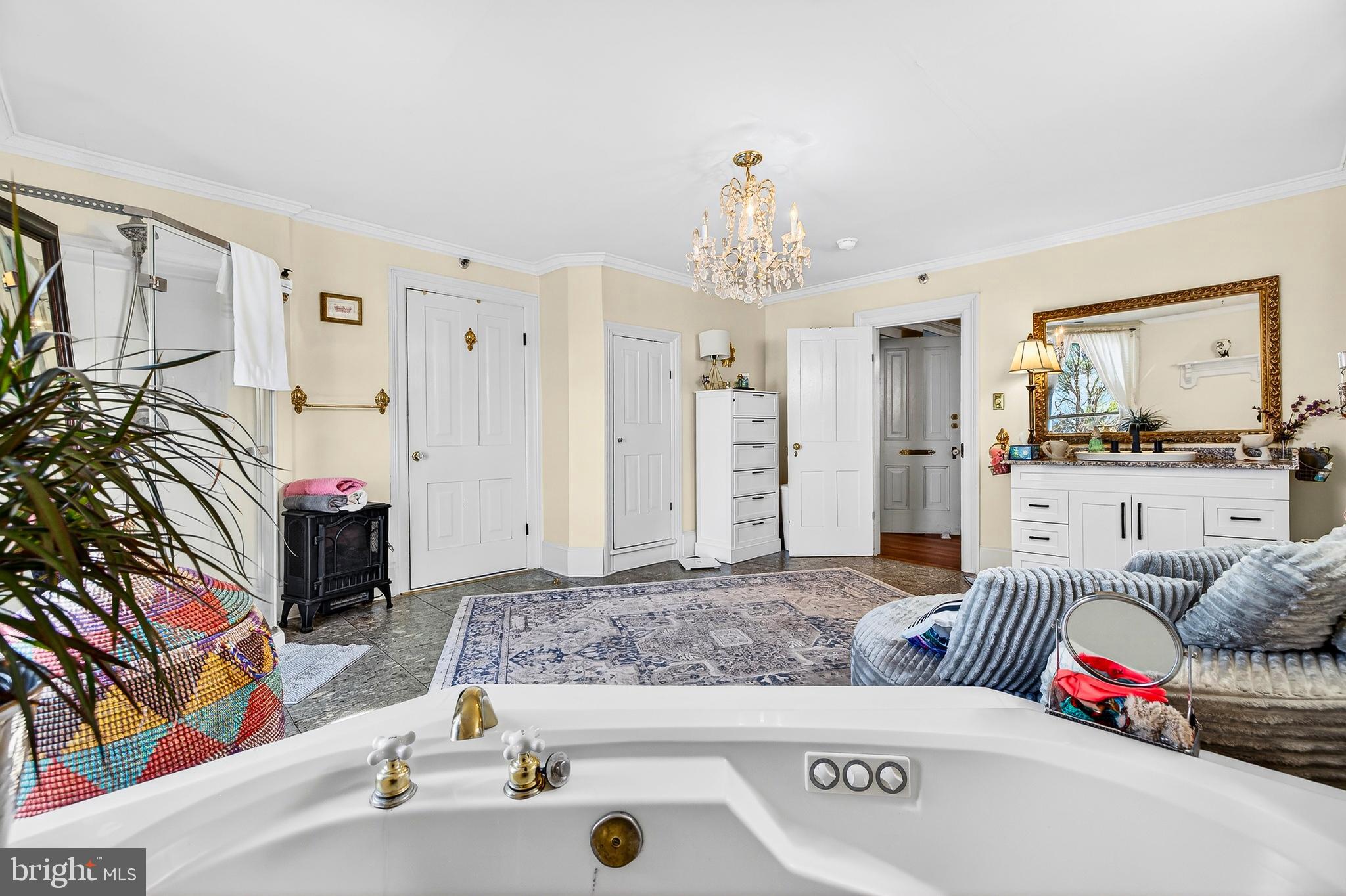 TOWN OF LURAY - Residential