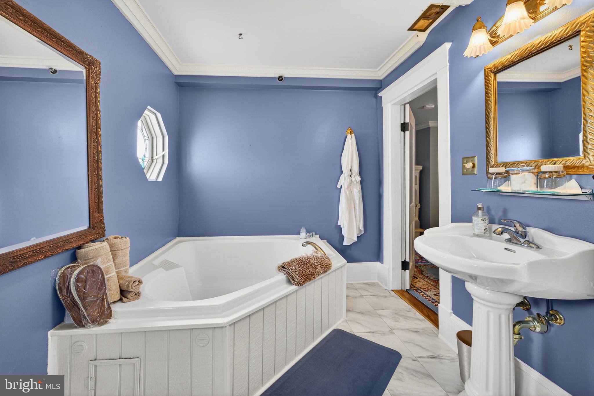 TOWN OF LURAY - Residential