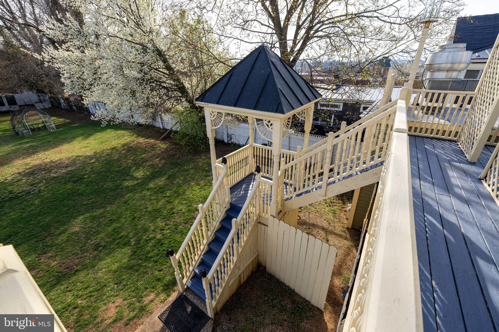 TOWN OF LURAY - Residential