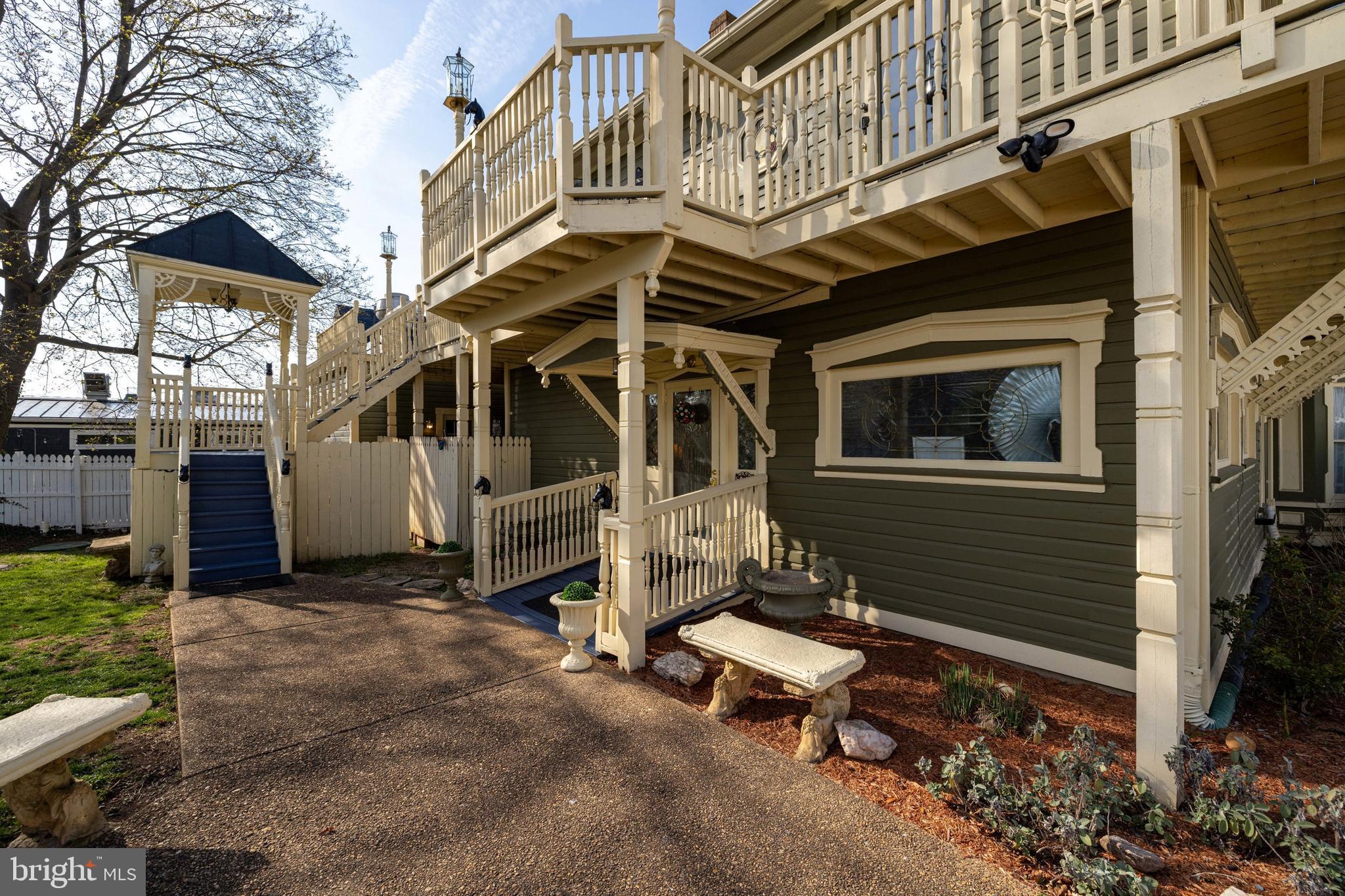 TOWN OF LURAY - Residential