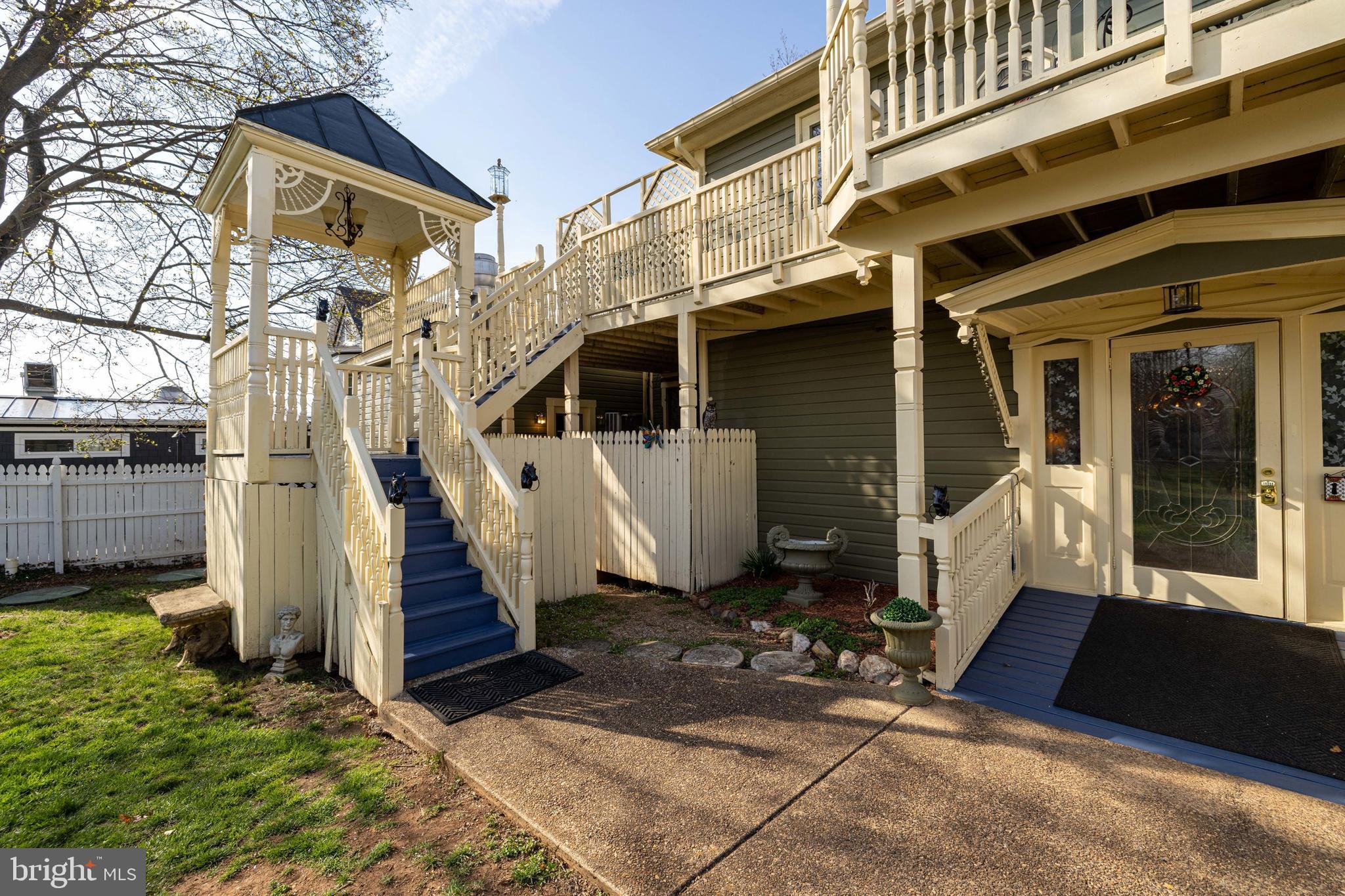 TOWN OF LURAY - Residential