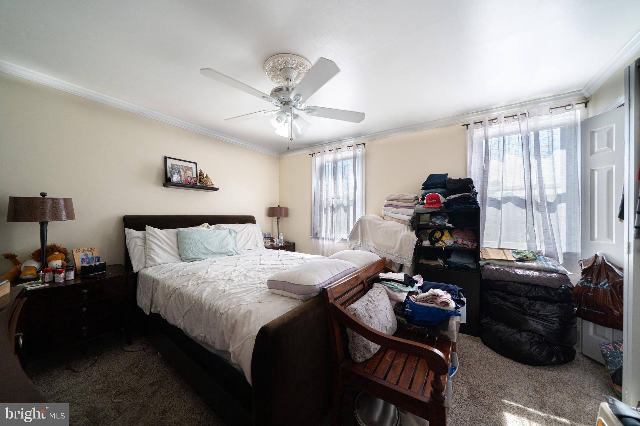 LAWNCREST - Residential