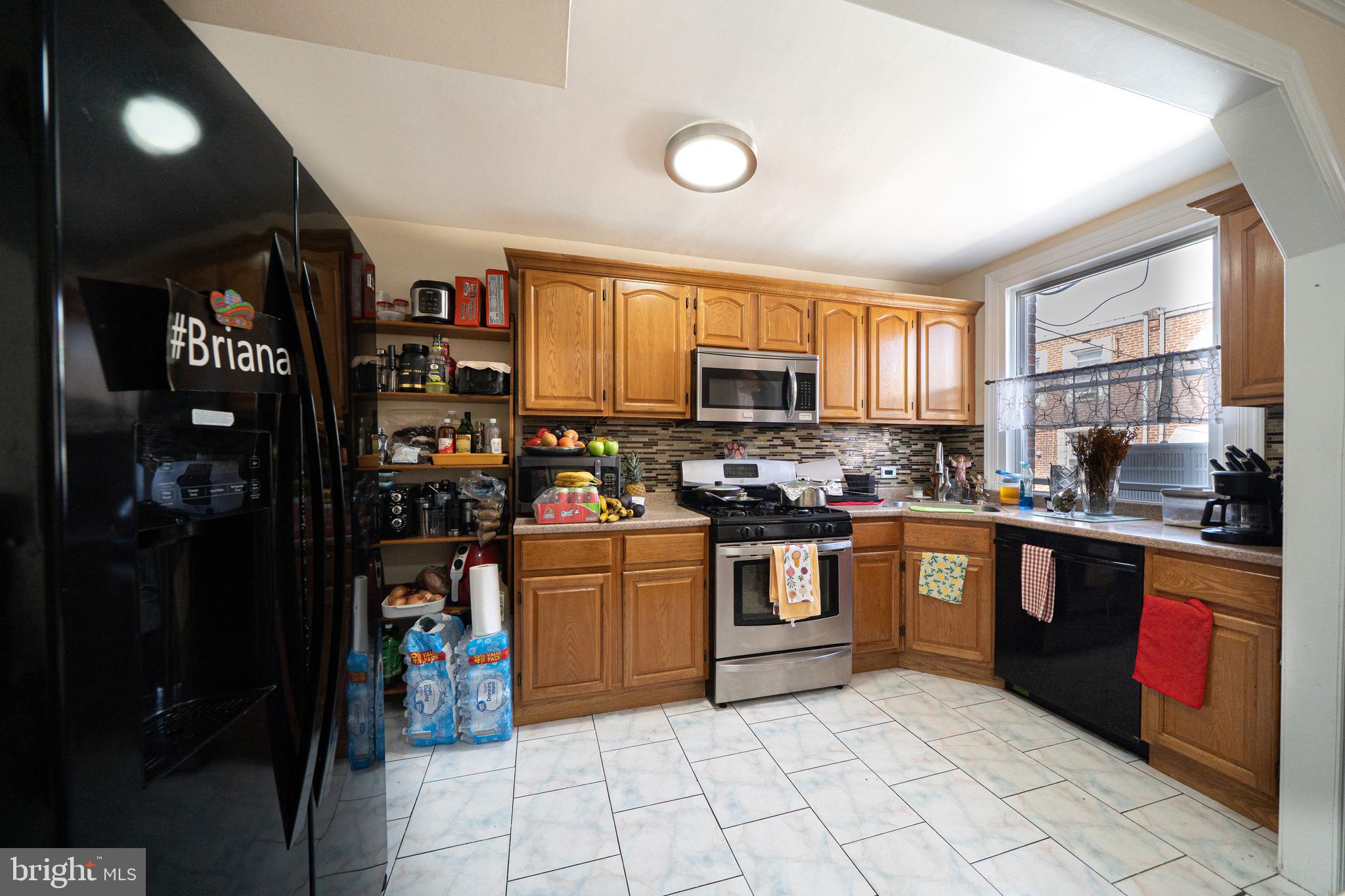 LAWNCREST - Residential