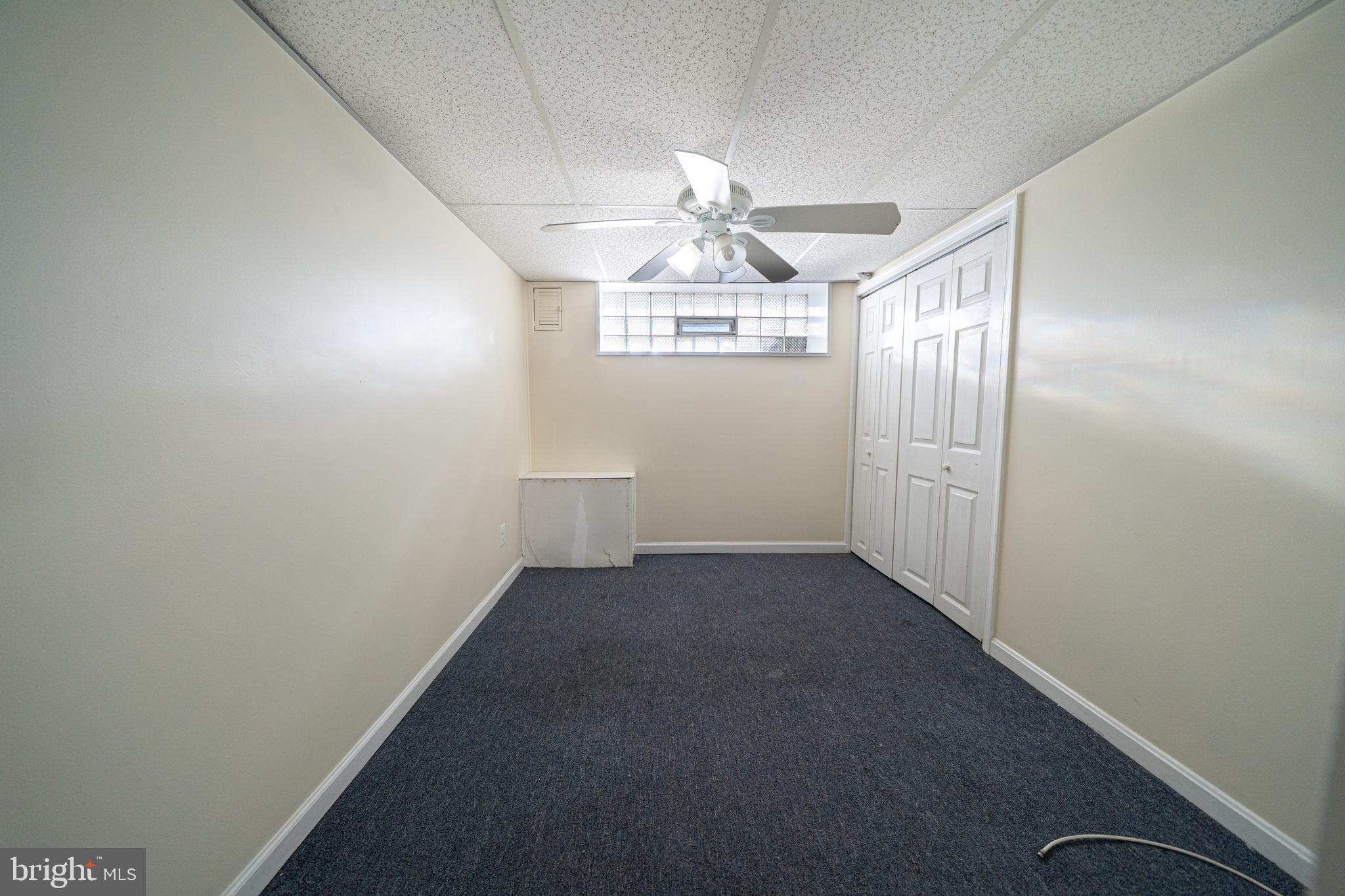 LAWNCREST - Residential