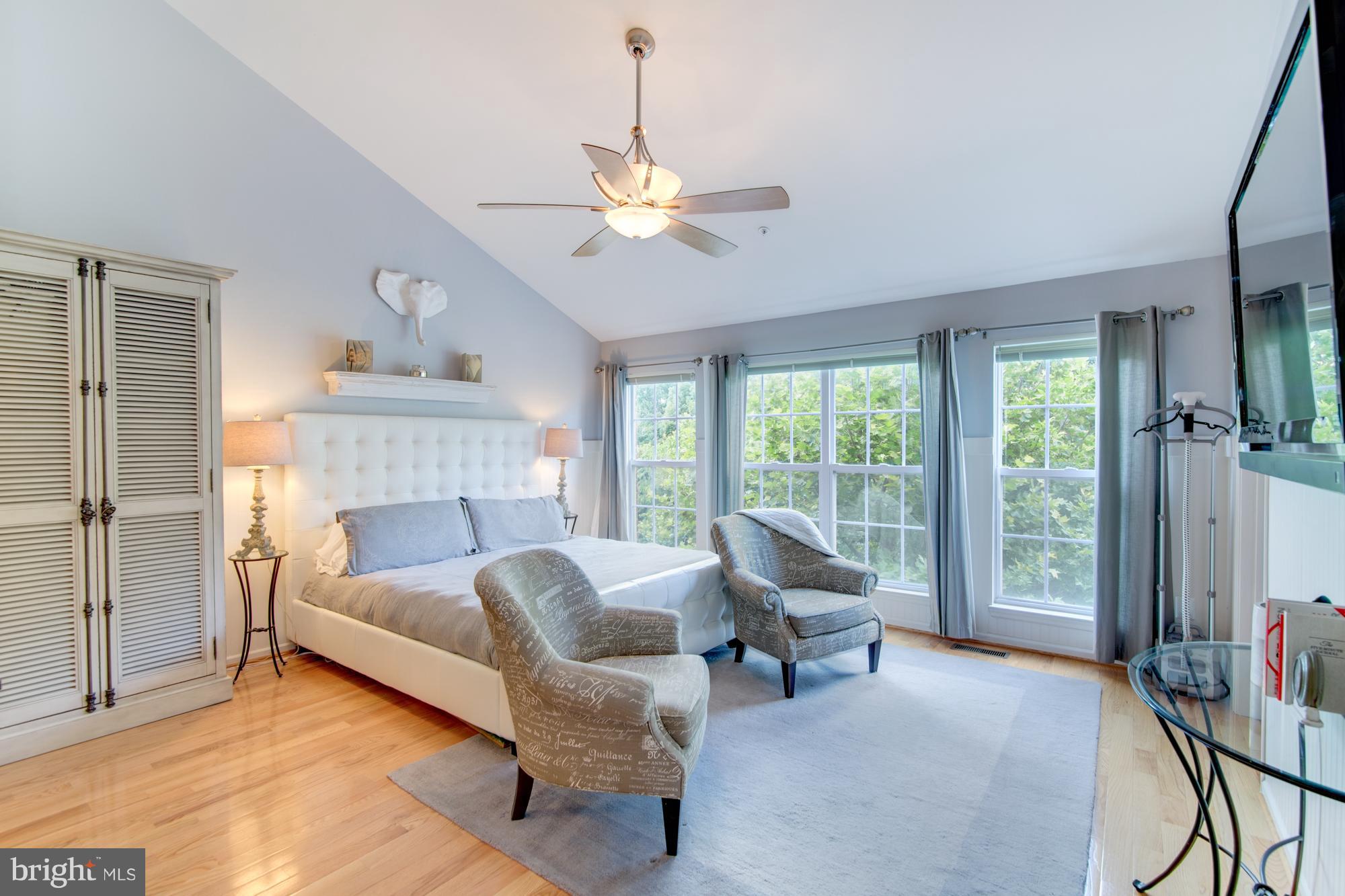 LINCOLN PARK - Residential