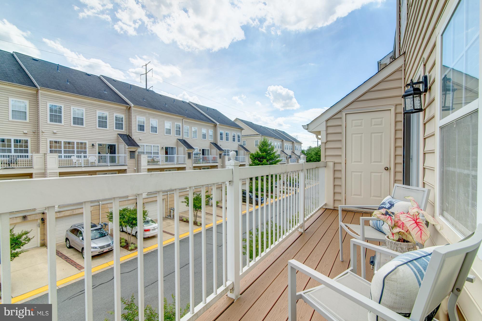 LINCOLN PARK - Residential