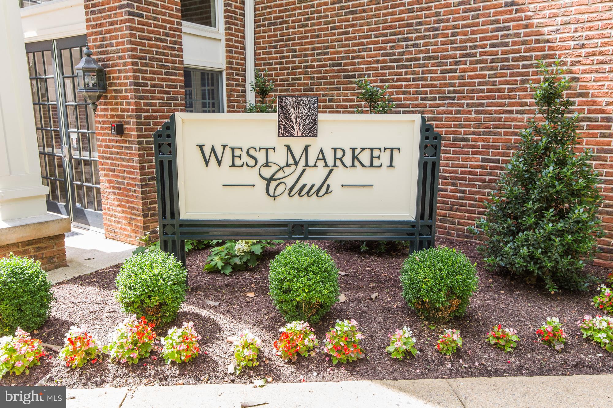 LINCOLN PARK - Residential