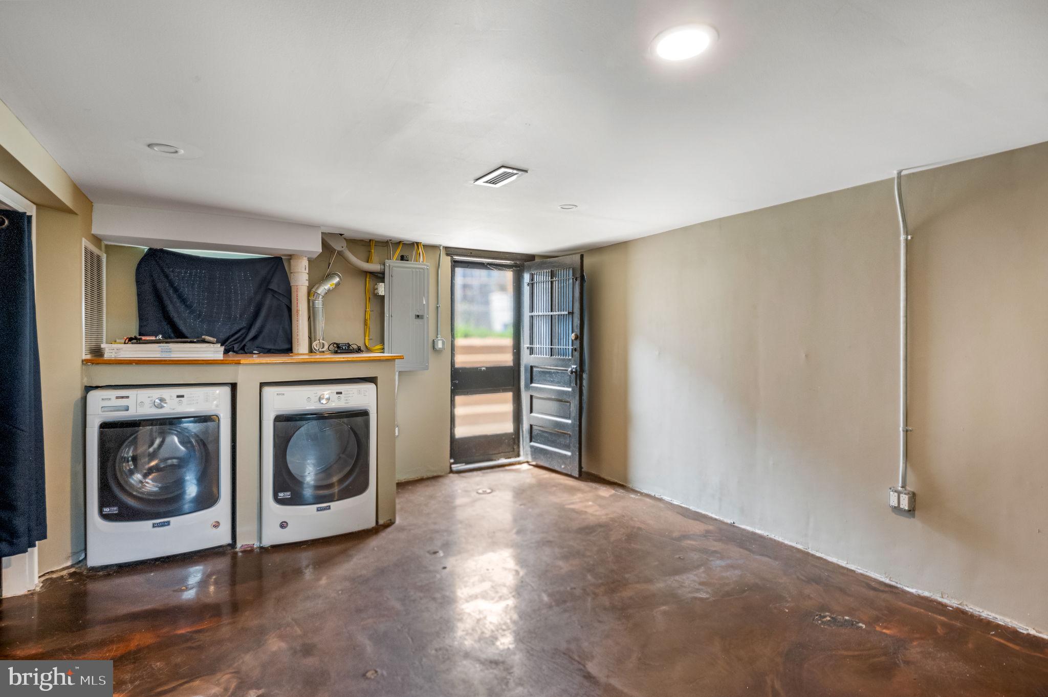 MARCONI PARK EAST - Residential