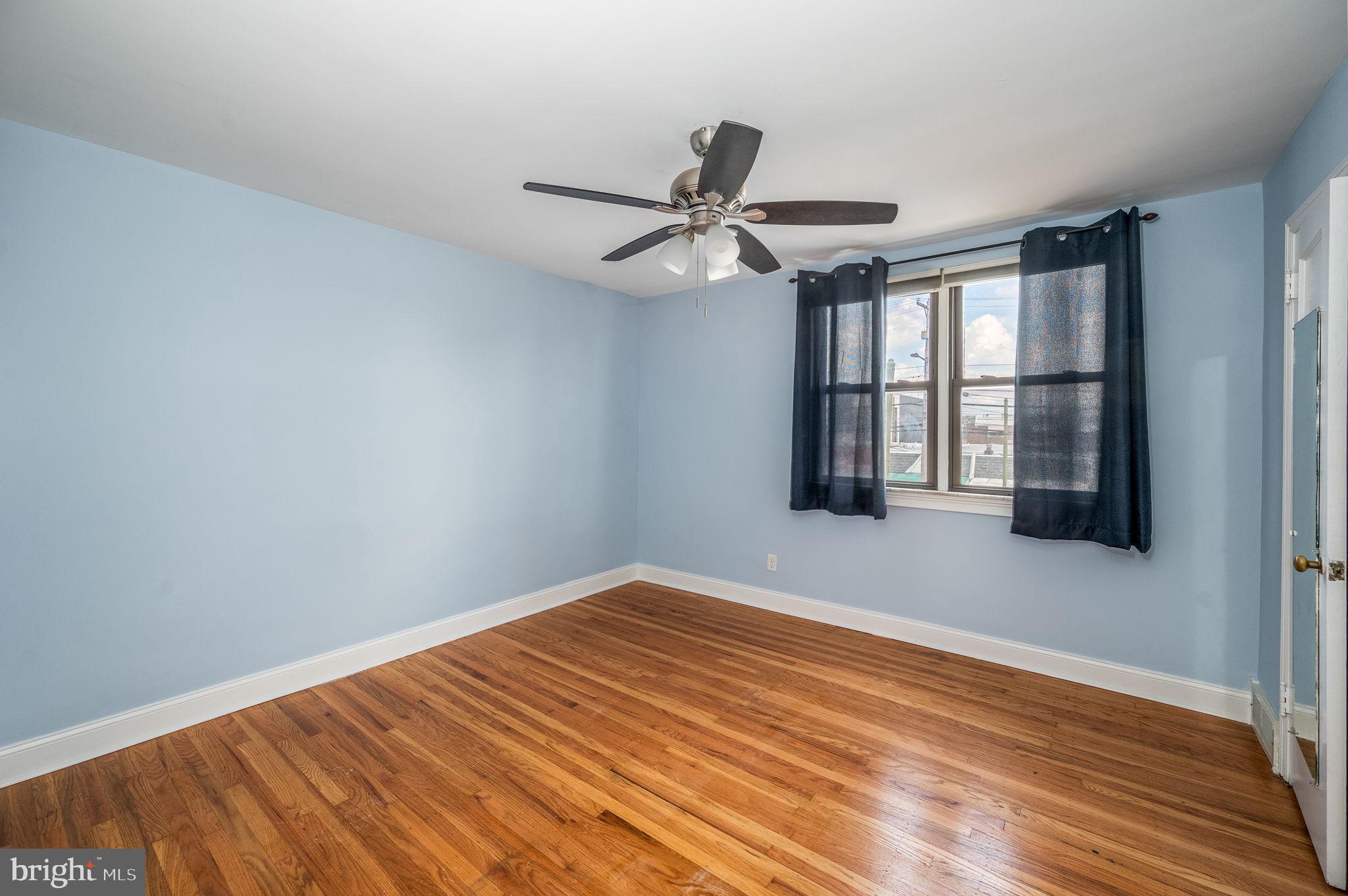 MARCONI PARK EAST - Residential