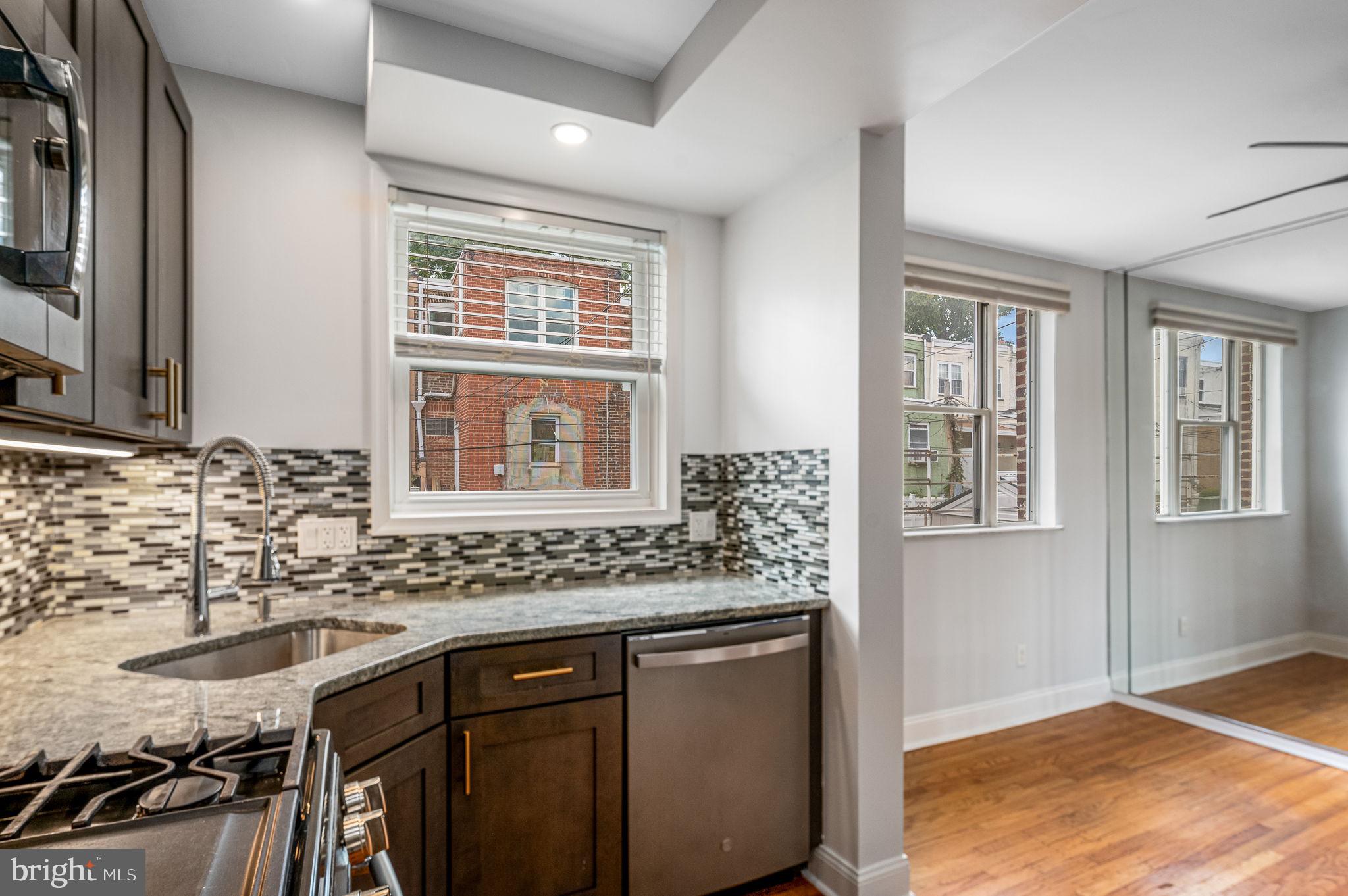 MARCONI PARK EAST - Residential